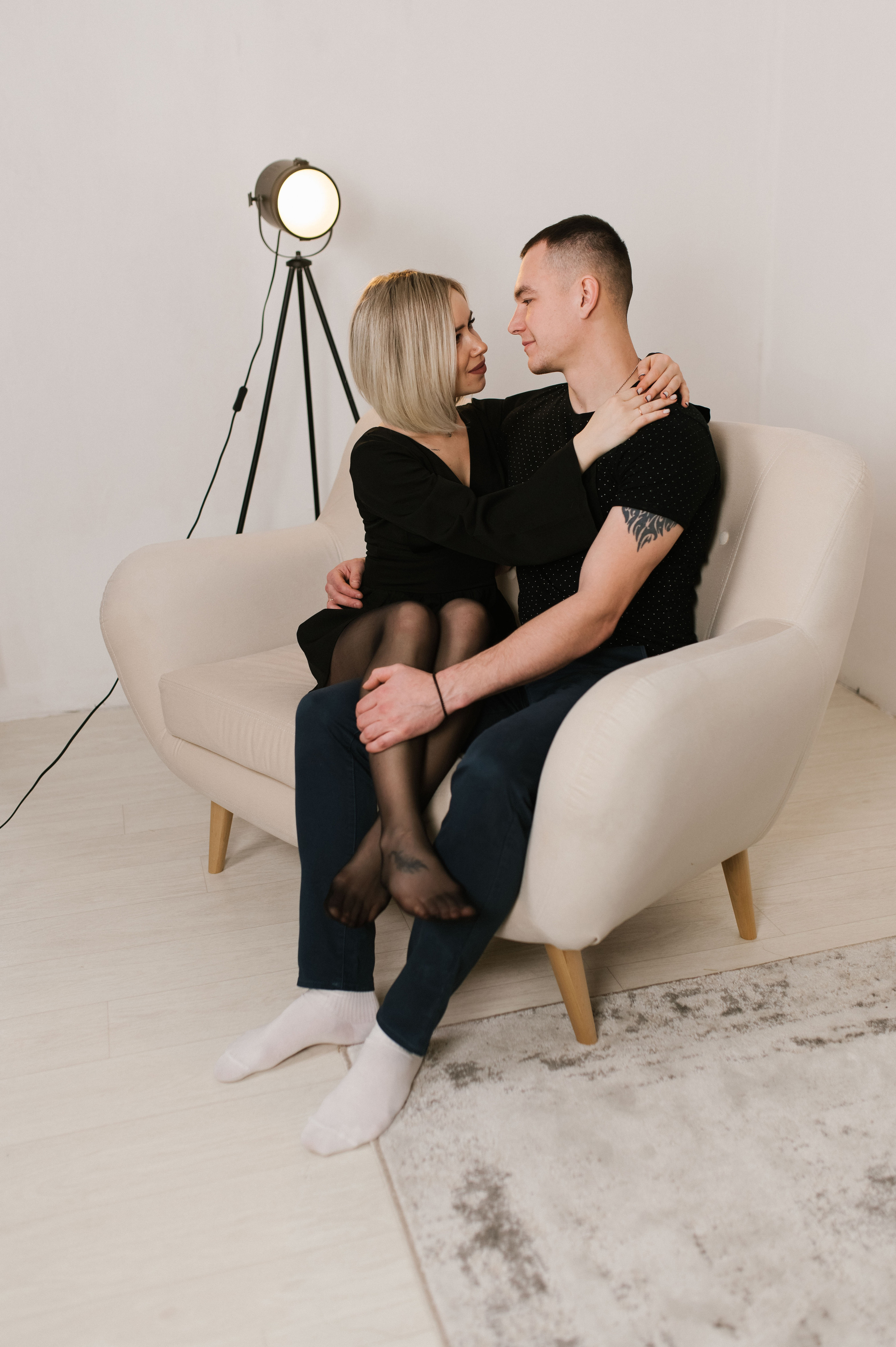 Диана и Глеб долгожданная встреча Новый год с семьей. Семейный фотограф в городе Мегион и Нижневартовск Дзюба Татьяна