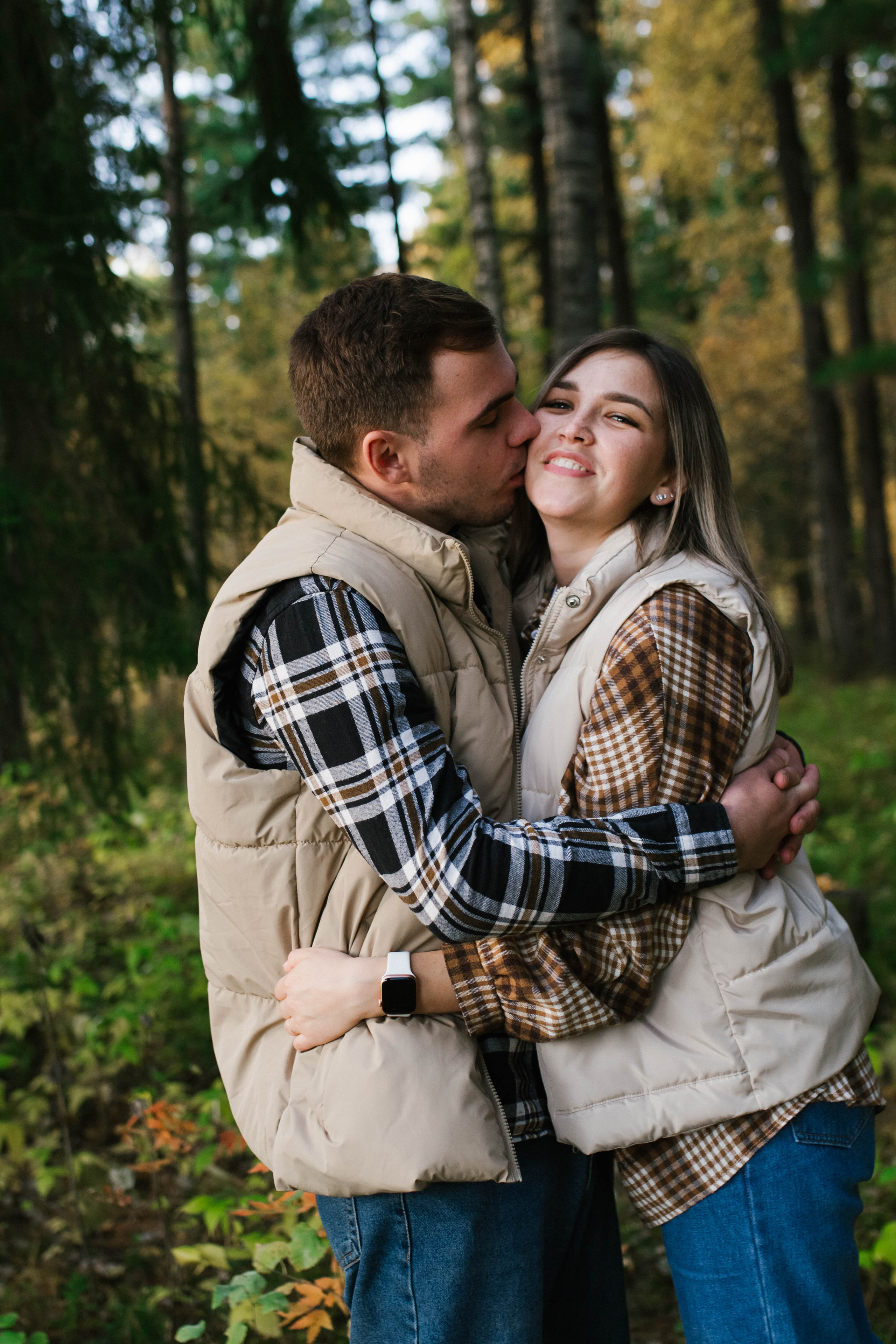 Осенние прогулки самые красочные Виктория, Андрей и Миша. Семейный фотограф в городе Мегион и Нижневартовск Дзюба Татьяна