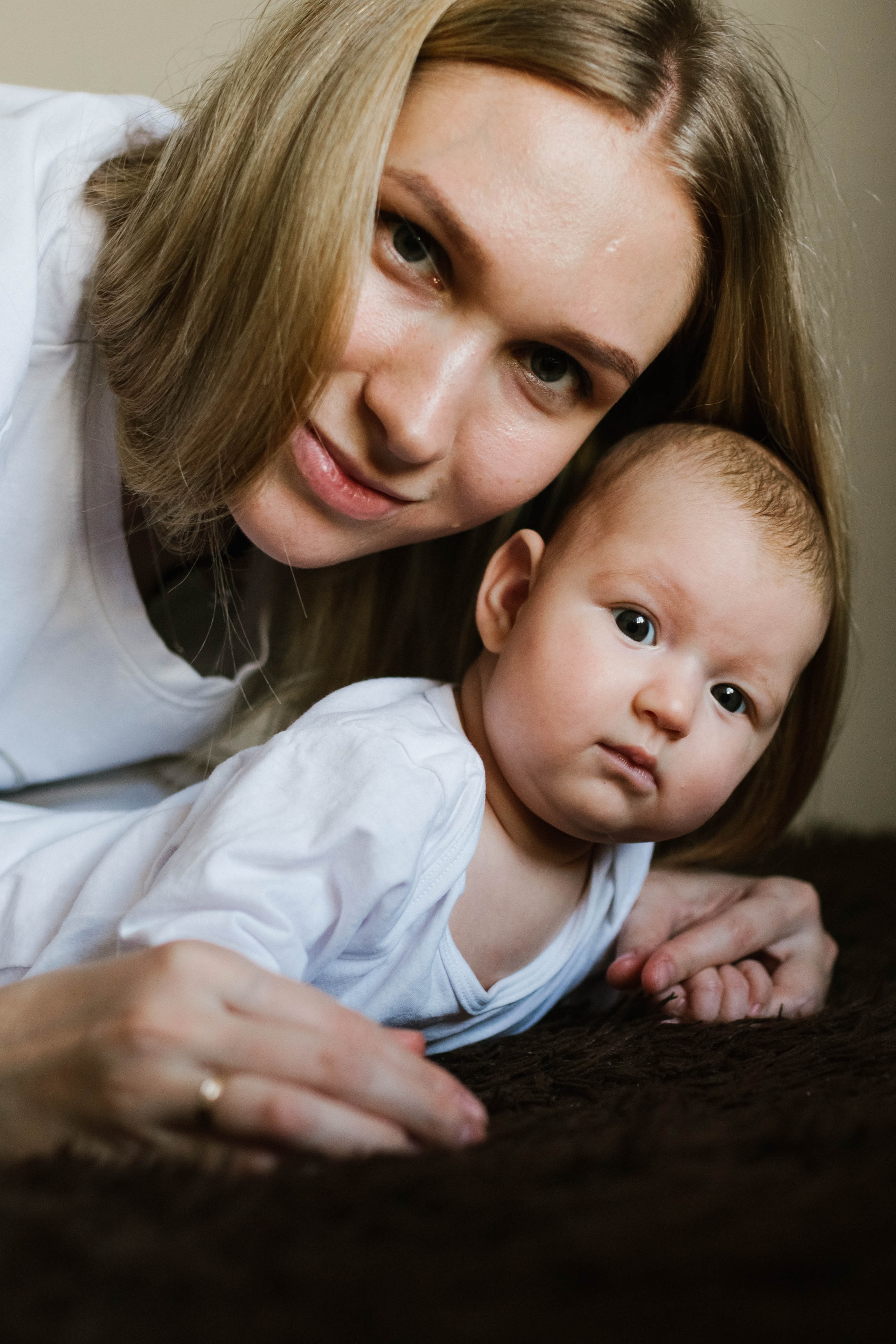 Домашняя сьёмка для Валерии и Вероники. Семейный фотограф в городе Мегион и Нижневартовск Дзюба Татьяна