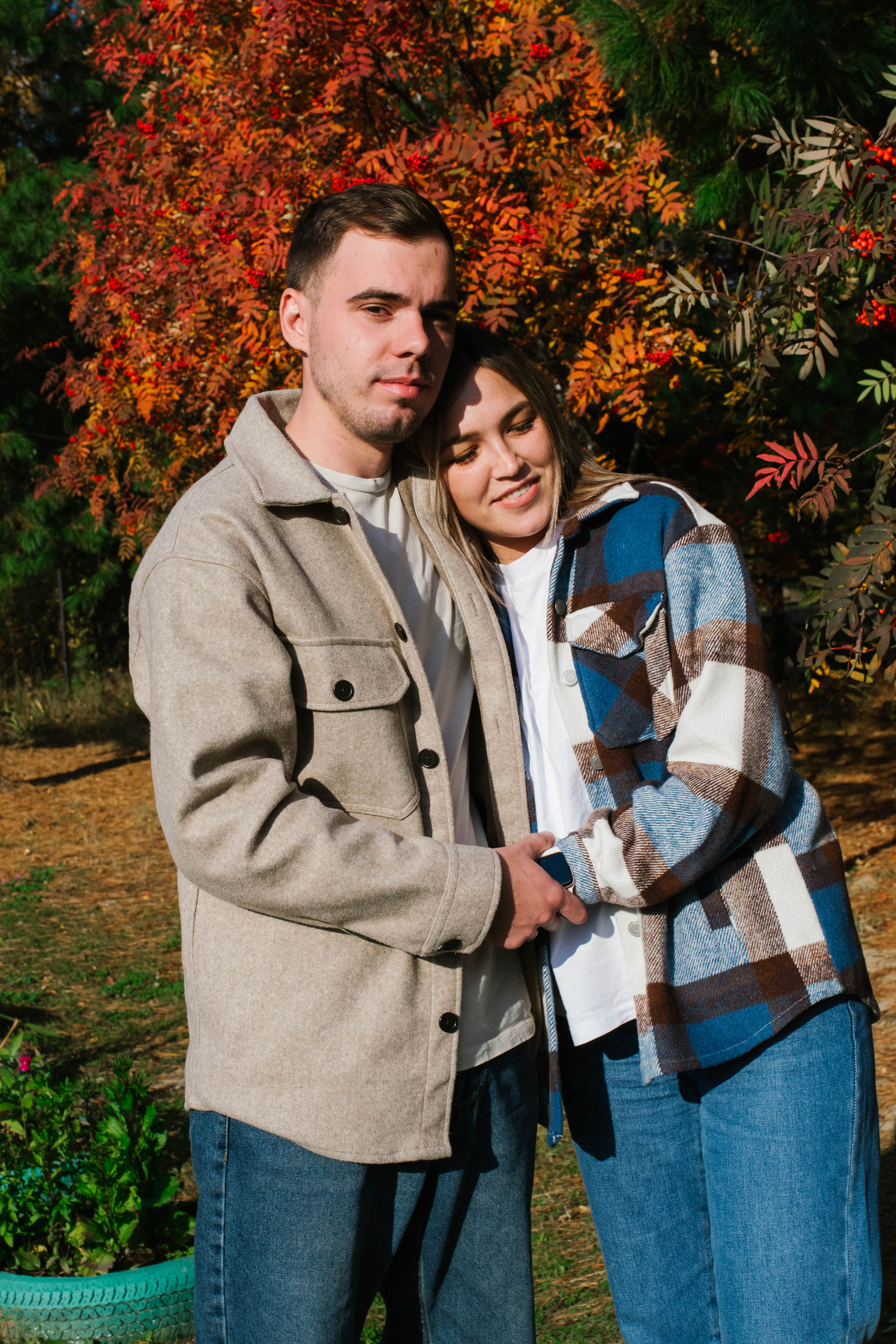 Осенние прогулки самые красочные Виктория, Андрей и Миша. Семейный фотограф в городе Мегион и Нижневартовск Дзюба Татьяна