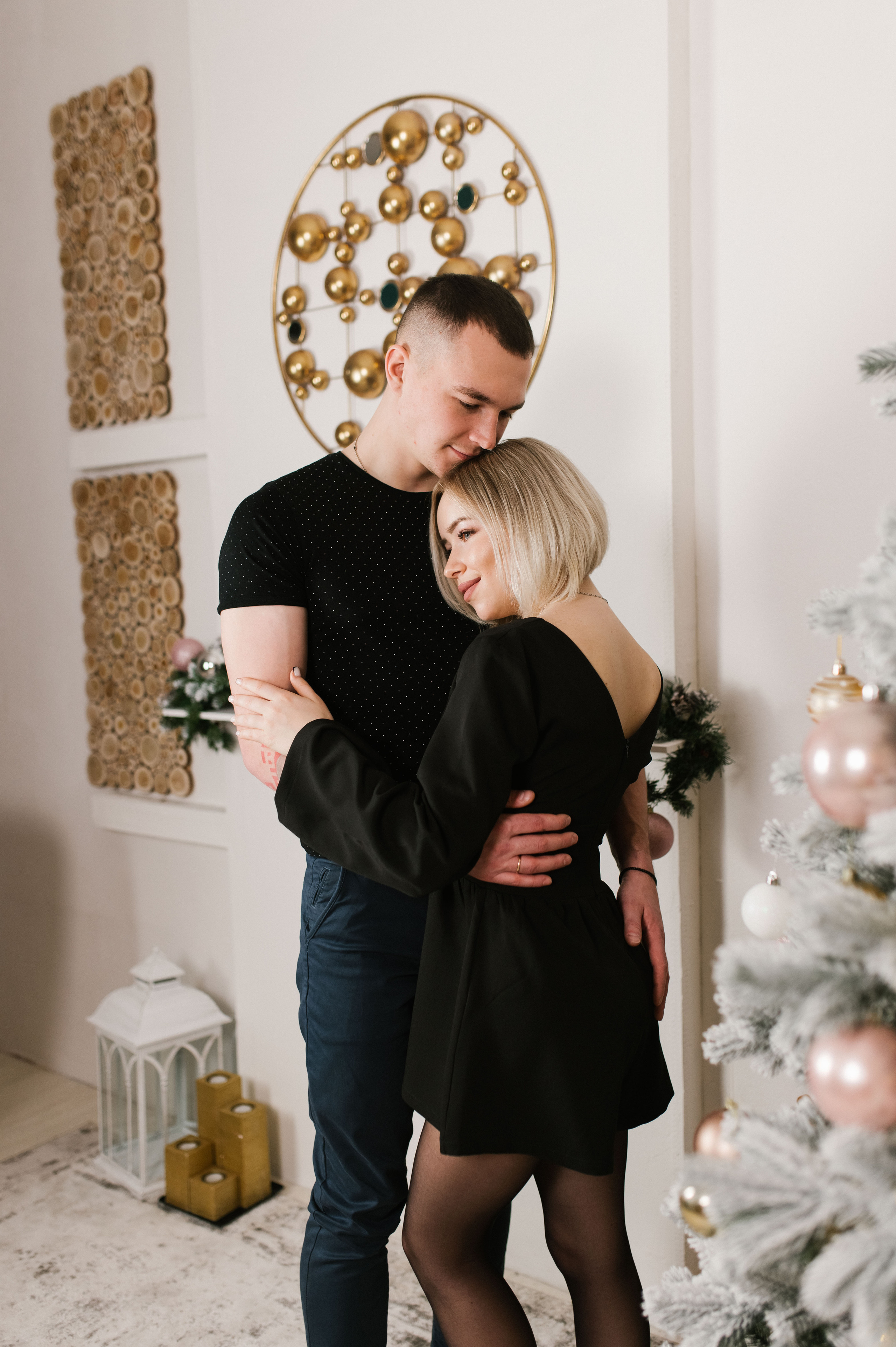 Диана и Глеб долгожданная встреча Новый год с семьей. Семейный фотограф в городе Мегион и Нижневартовск Дзюба Татьяна