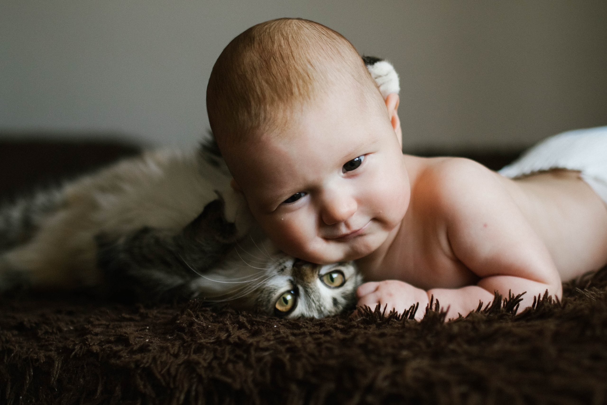 Домашняя сьёмка для Валерии и Вероники. Семейный фотограф в городе Мегион и Нижневартовск Дзюба Татьяна