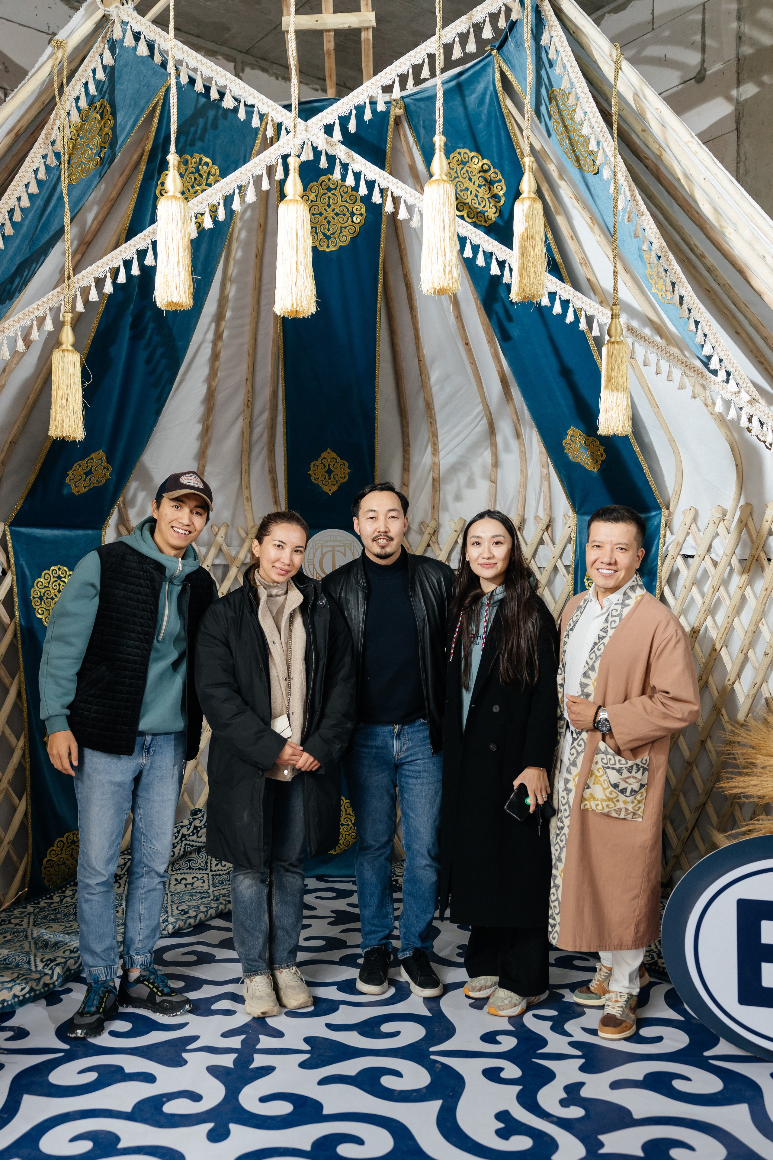 Проект 1. Вручение ключей BI Group. Дата: октябрь 2023. Профессиональный фотограф в городе Астана/Алматы Даурен Сембаев