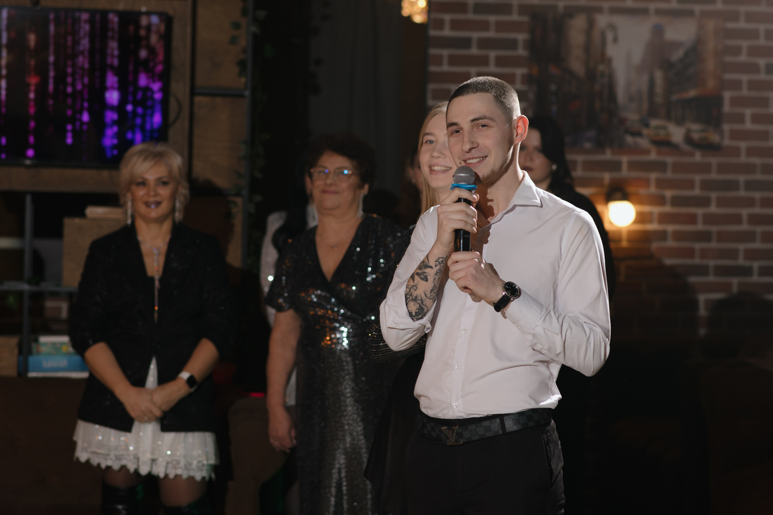 День рождения Томы — Let`s Talk Bar. Свадебный фотограф Екатеринбург/Челябинск — Любовь Волохова