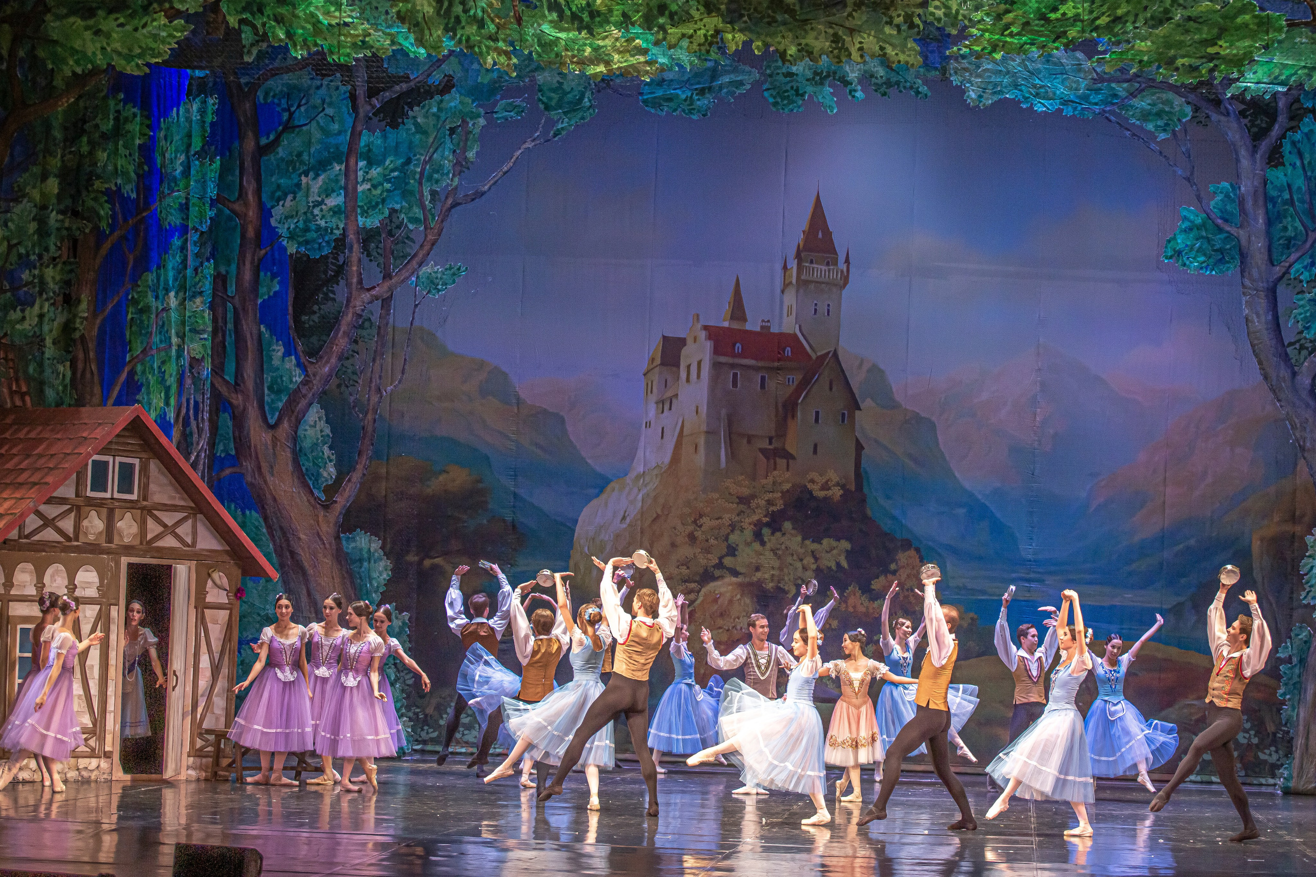 Жизель балет Марийского театра оперы и балета на сцене Зимнего театра. Фотограф в Сочи Юрий Шептаев