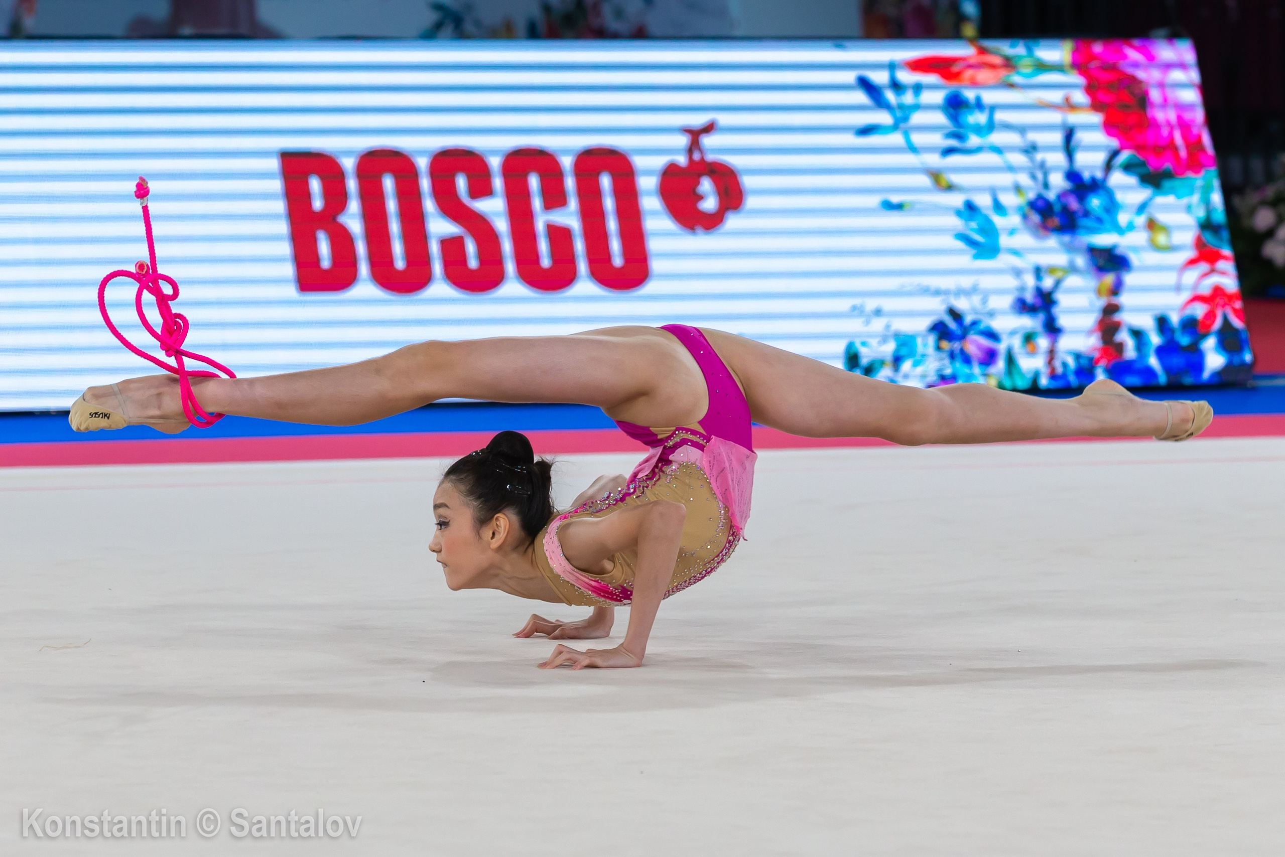 I Чемпионат мира среди юниорок, 2019, Москва. GYM-PHOTO. Спорт в кадре