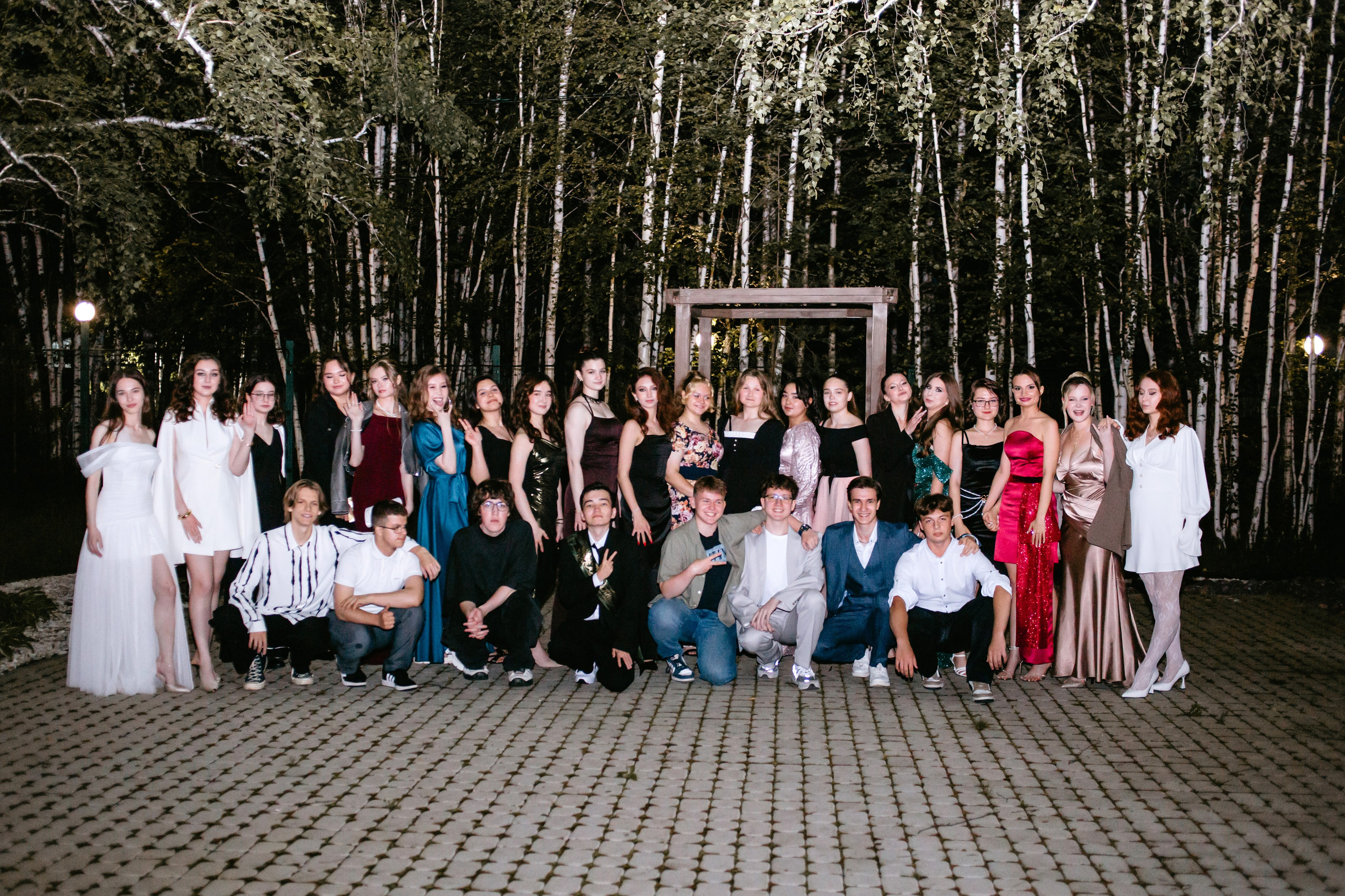 Выпускной 2025 (41 школа) 11 класс. Фотограф в Челябинске Ополихина Анна