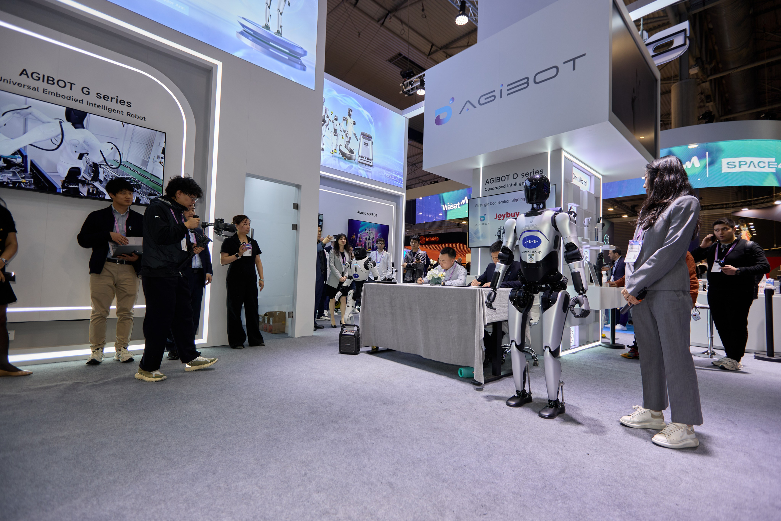 Agibot for MWC 2026. Photographer & Videographer in Barcelona