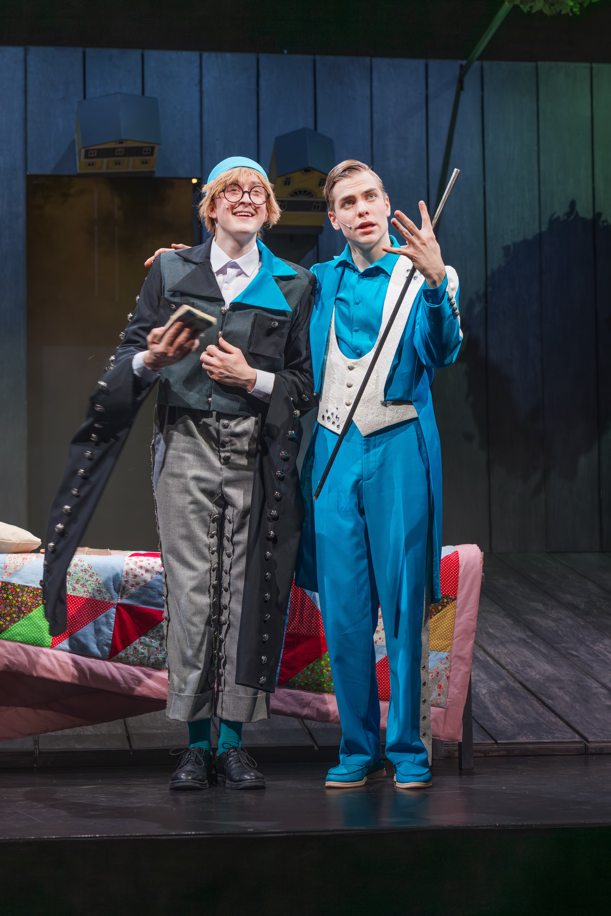 Театр Терезы Дуровой: Ревизор. Сайт фотографа Сергея Абрамова