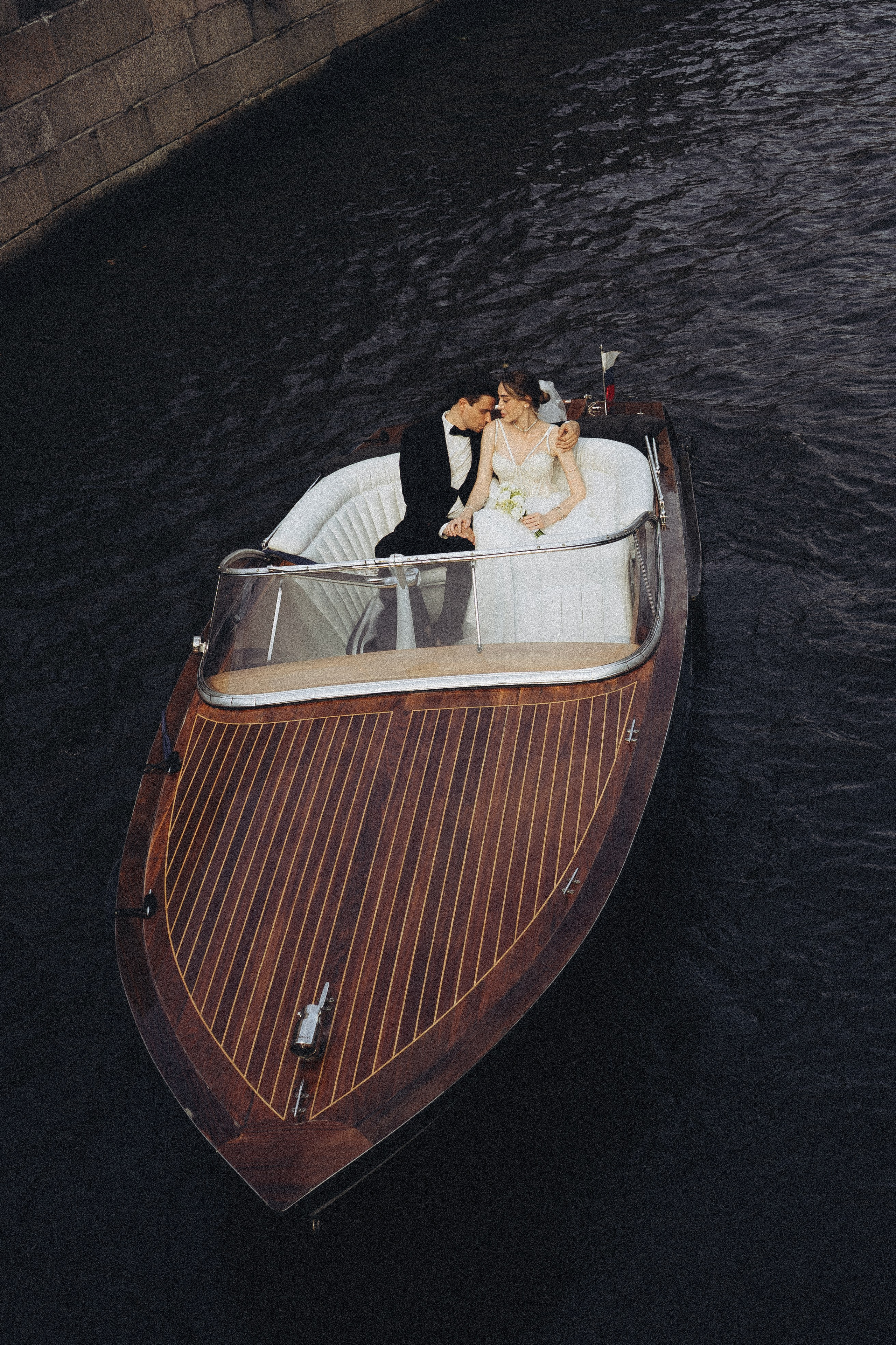 СВАБЕДНАЯ СЬЕМКА В СТУДИИ В ЦЕТРЕ САНТК-ПЕТЕРБУРГА. Профессиональный фотограф, Санкт-Петербург — Виктория Богомолова