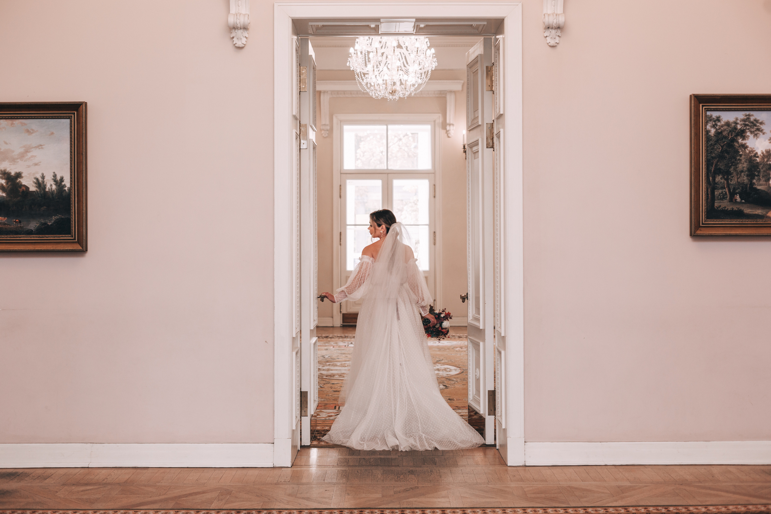 Свадьбы. Юля Шаровьёва семейный и свадебный фотограф в Санкт-Петербурге