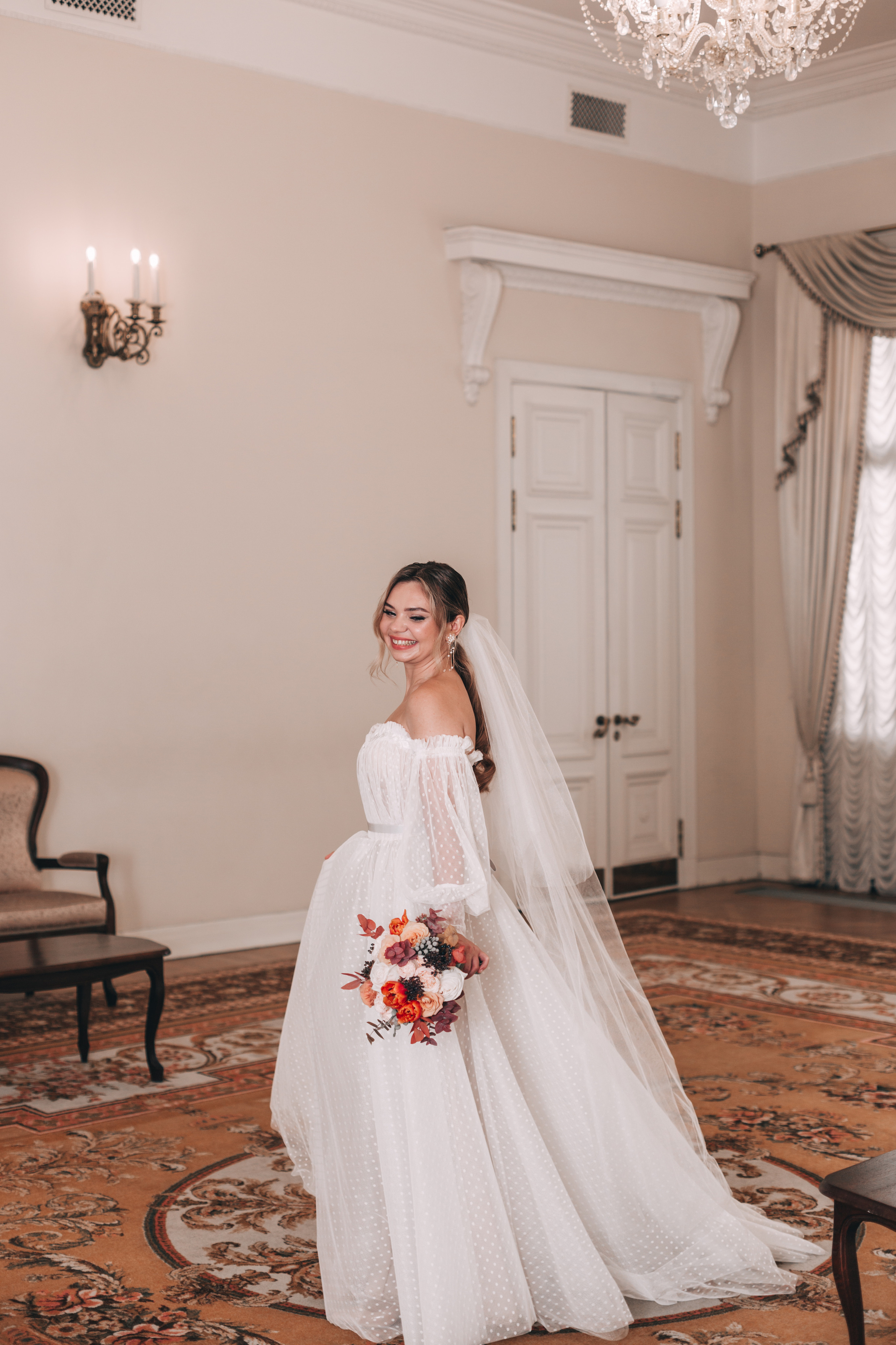 Свадьбы. Юля Шаровьёва семейный и свадебный фотограф в Санкт-Петербурге