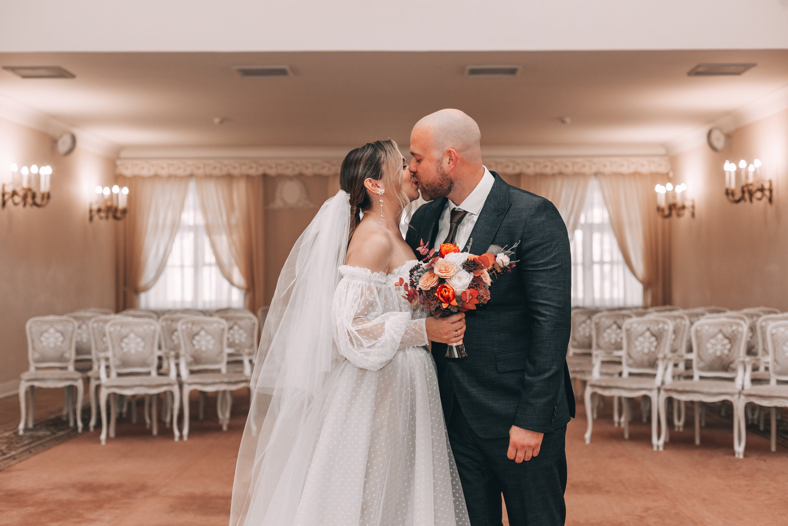 Свадьбы. Юля Шаровьёва семейный и свадебный фотограф в Санкт-Петербурге