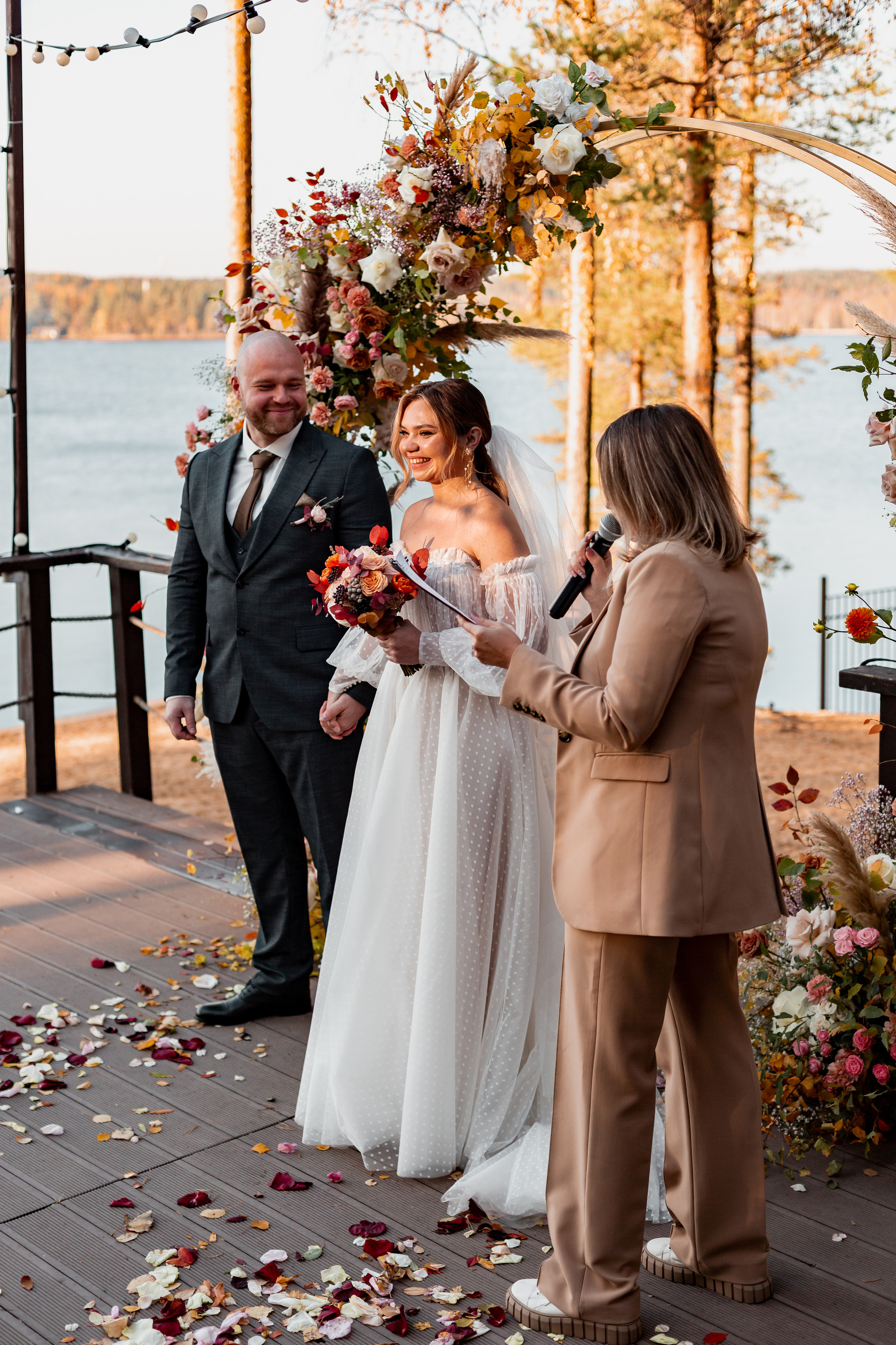 Свадьбы. Юля Шаровьёва семейный и свадебный фотограф в Санкт-Петербурге