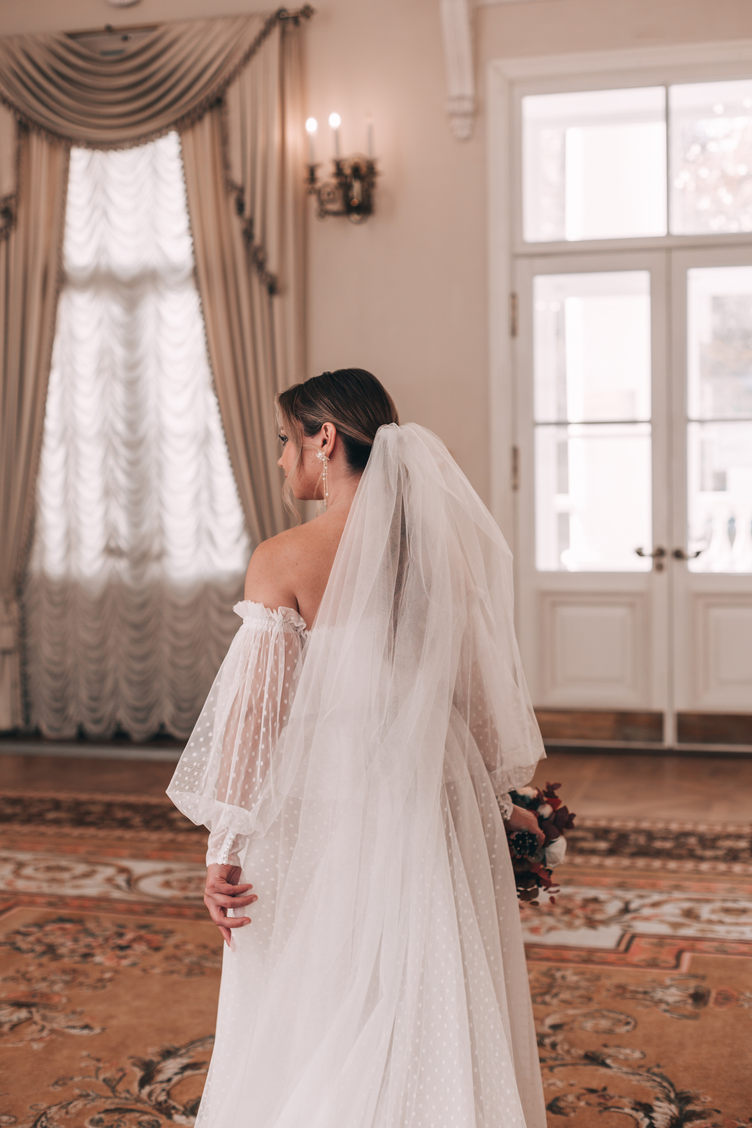 Свадьбы. Юля Шаровьёва семейный и свадебный фотограф в Санкт-Петербурге