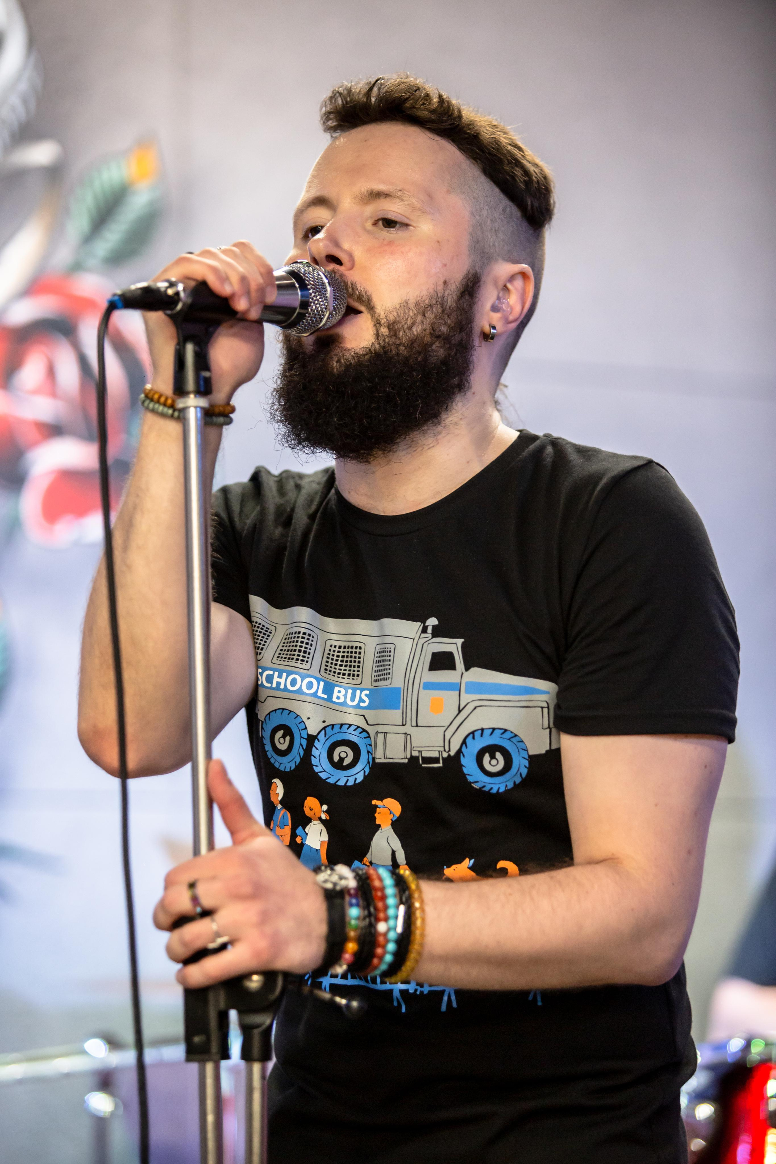 Онлайн концерт группы Костры. Фотограф Сонкина Татьяна