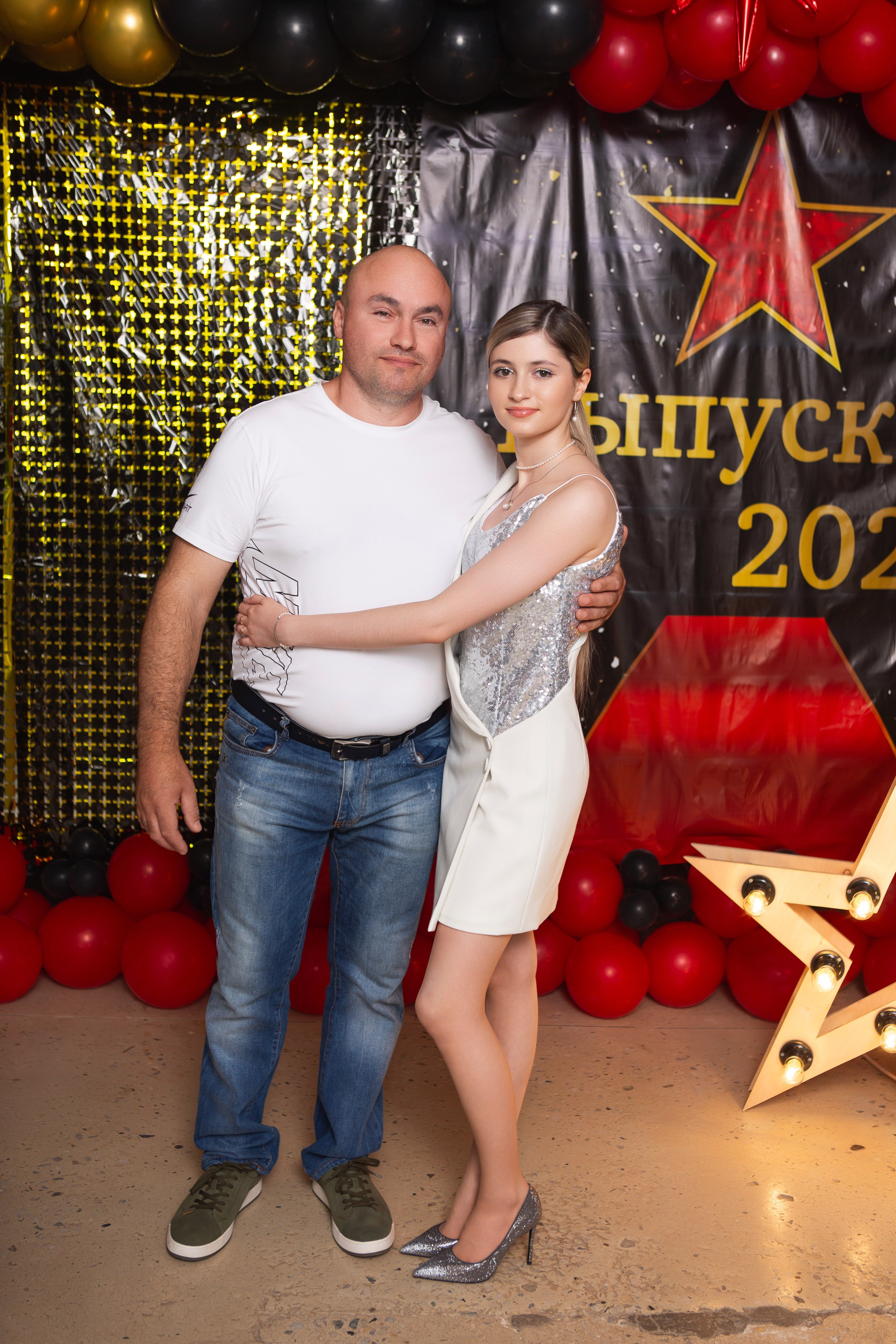 ФОТОСЕССИЯ С РОДИТЕЛЯМИ «ВЫПУСКНОЙ» 2024 г. 9 ШКОЛА г. МЦЕНСК. ТВОЙ АЛЬБОМ / ТВОИ ПРАВИЛА