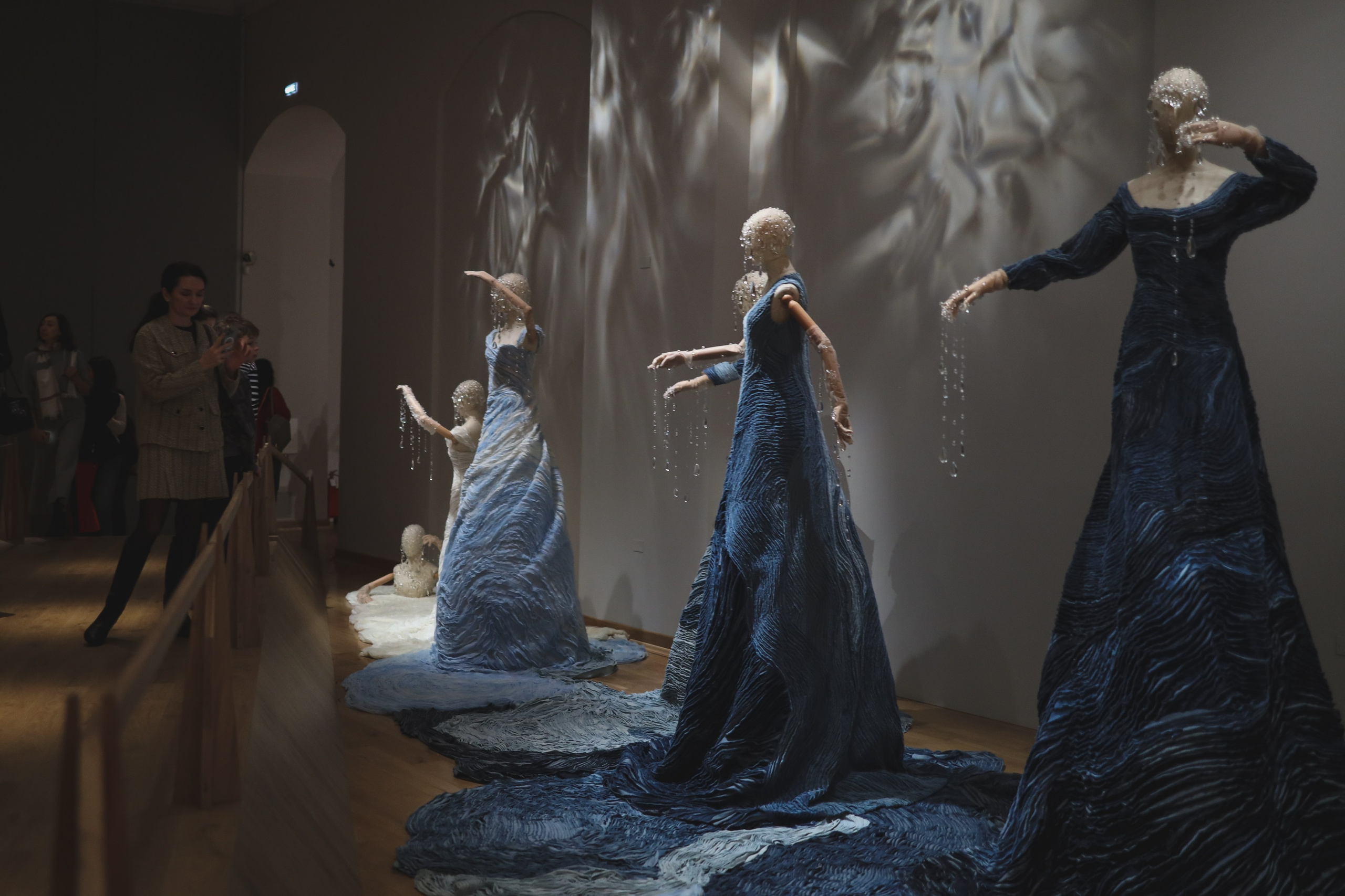 Выставка «Сны Алёны». Фотосессии и репортаж — Фотограф в Москве — Рина Серёгина