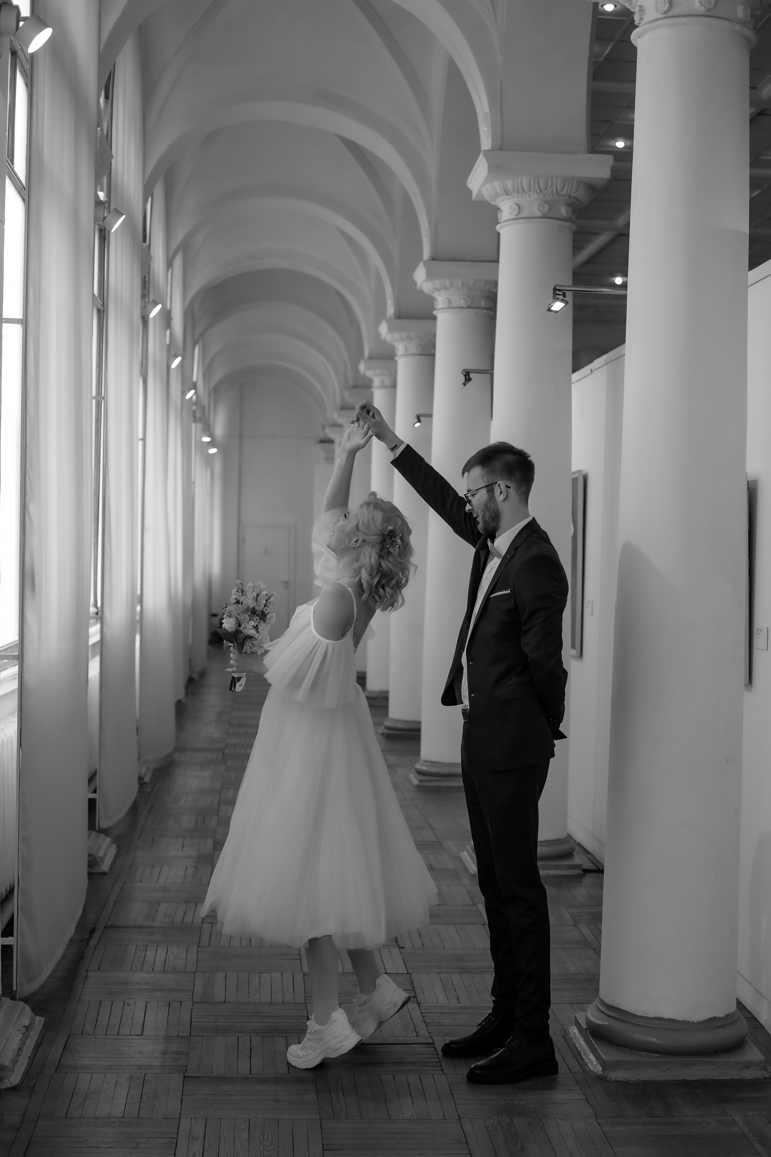 Максим и Александра. Биржевой сквер. Фотограф в Калининграде Решетникова Алина