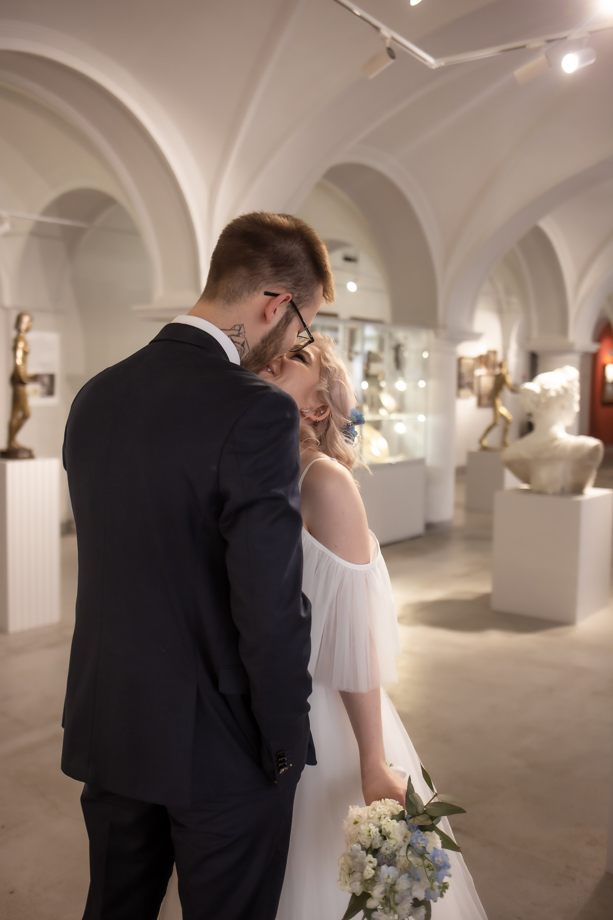 Максим и Александра. Биржевой сквер. Фотограф в Калининграде Решетникова Алина