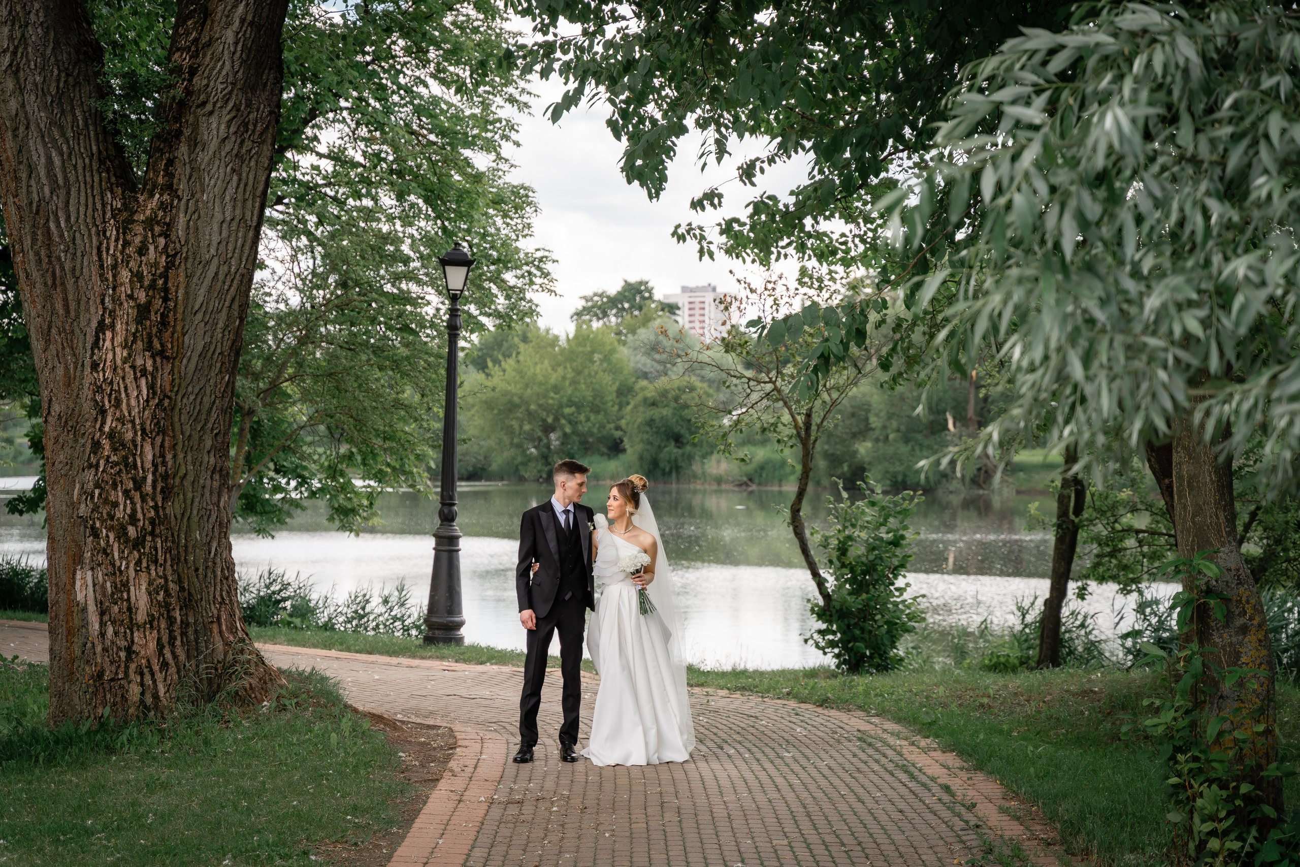 Свадебная фотосессия Алексея и Елизаветы. Видеограф на свадьбу Минск Андрей Щербо