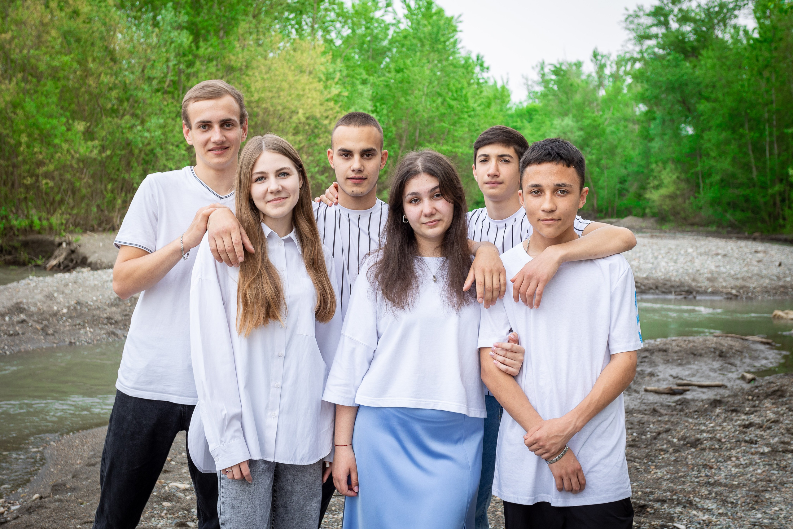 Уличная фотосессия на выпускной альбом. Выпускные альбомы Майкоп, Краснодар Елена Золотарева