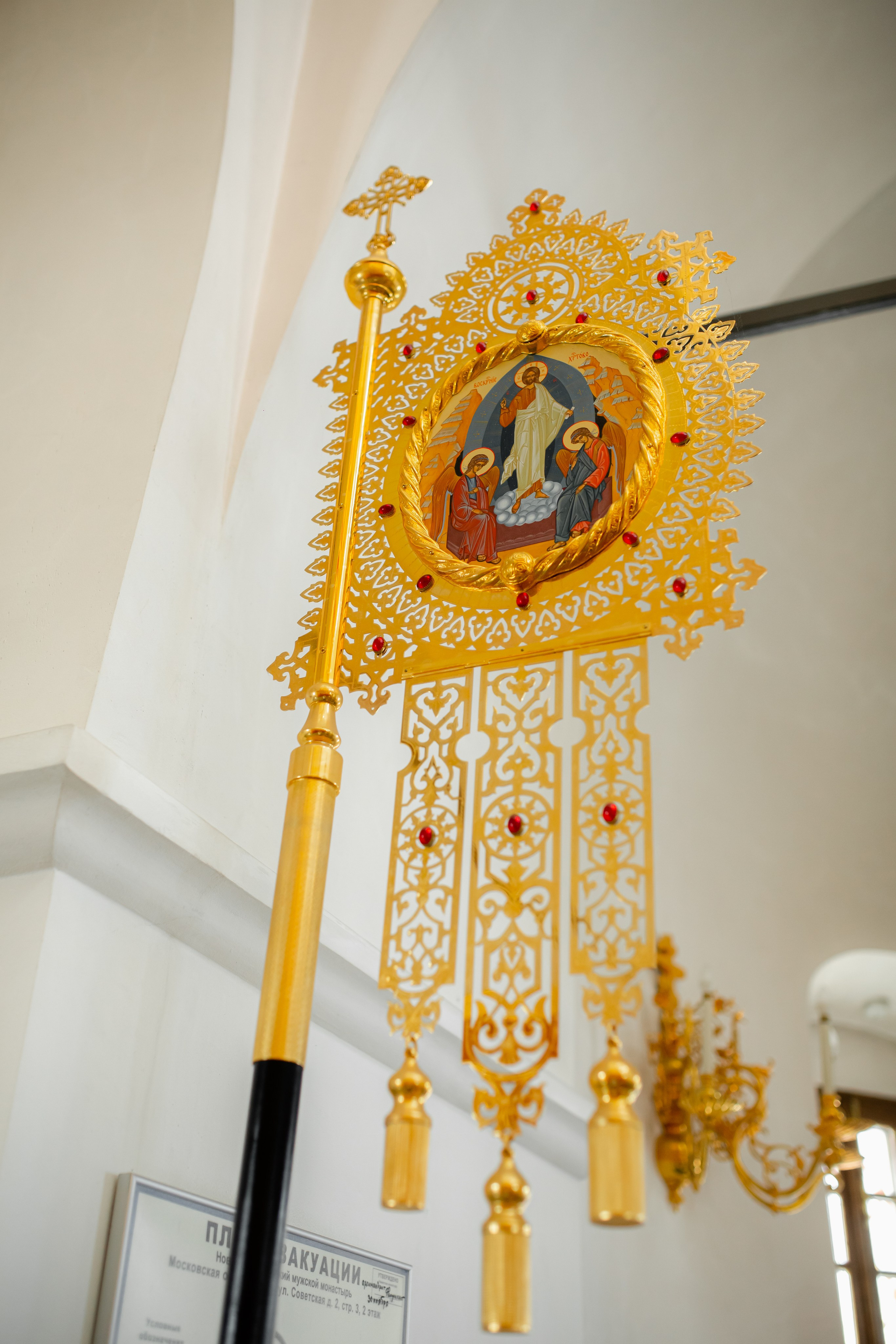 Надвратная церковь Входа Господня в Иерусалим г. Истра. Свадебный и семейный фотограф