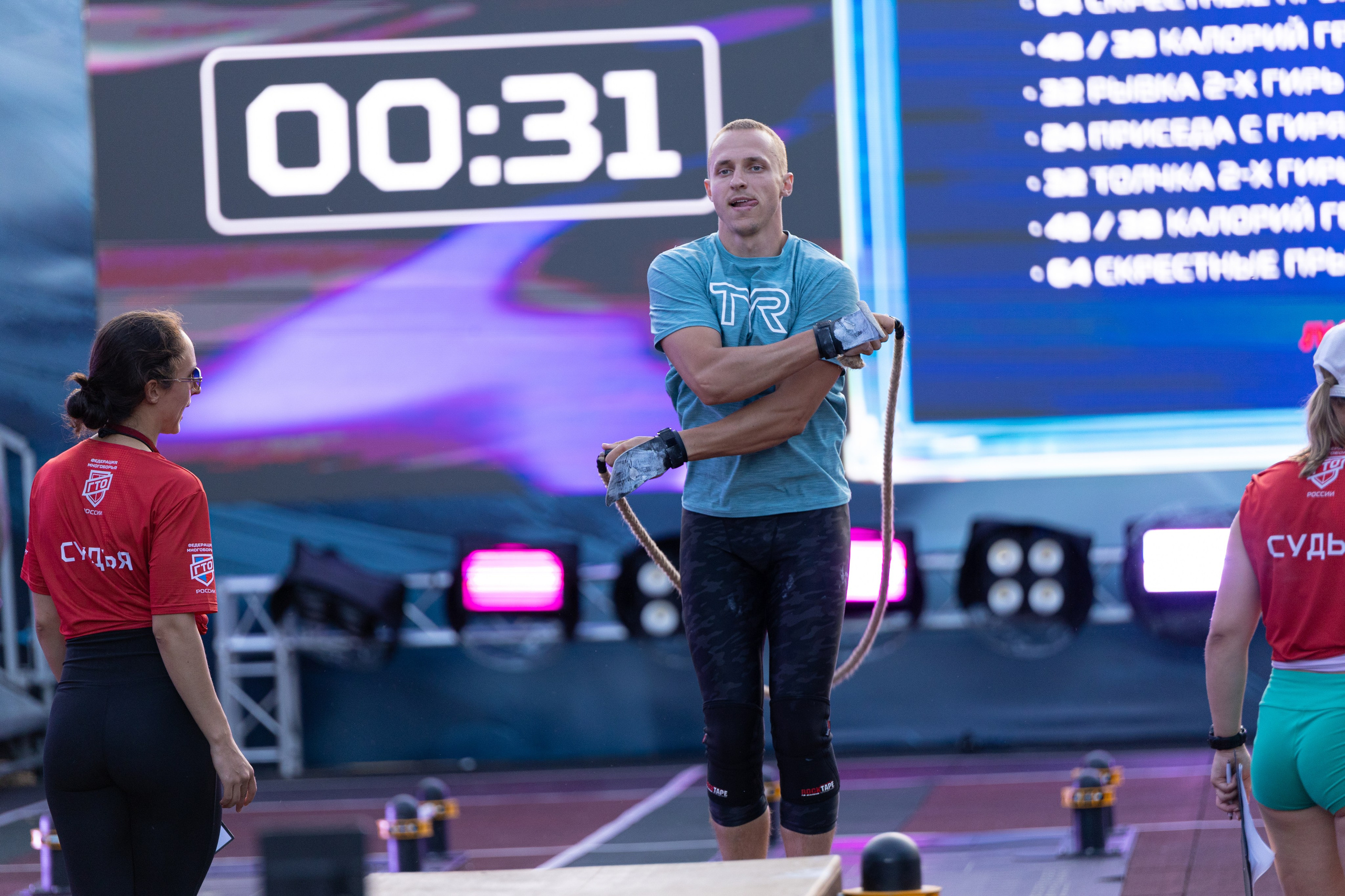 ВЭФ 2025. Олег Катакинов| Репортажный фотограф в городе у моря (Владивосток)