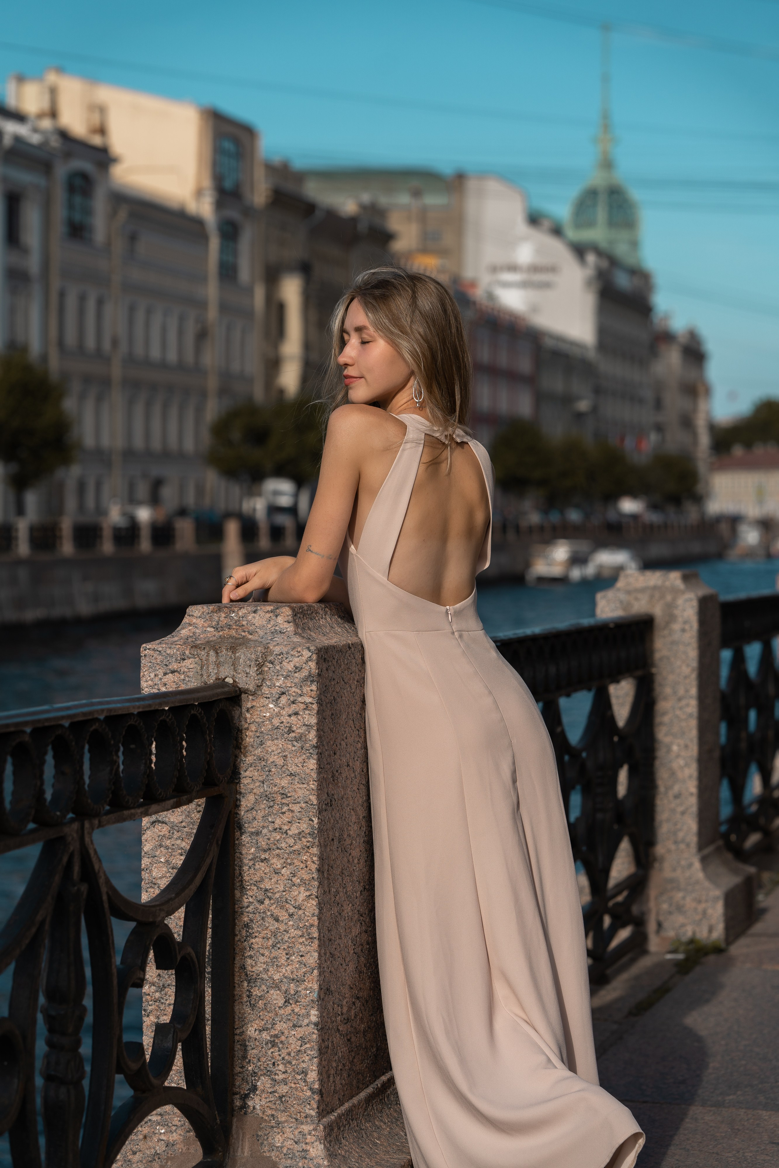 Прогулка по городу. Портрет. Санкт-Петербург, лето 2024. Главная