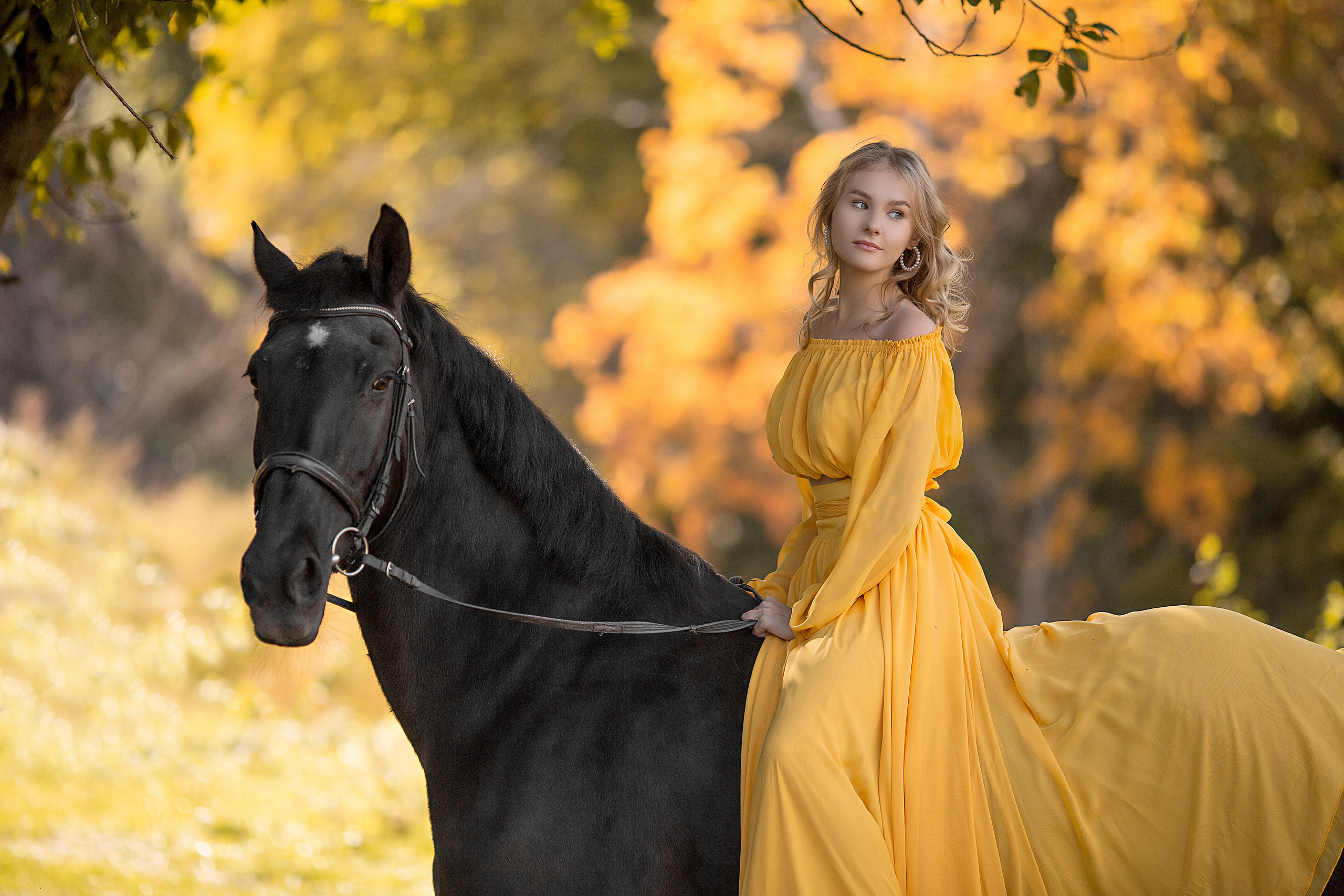 Люба и Жасмин. Фотосессия с лошадьми в Нижнем Новгороде