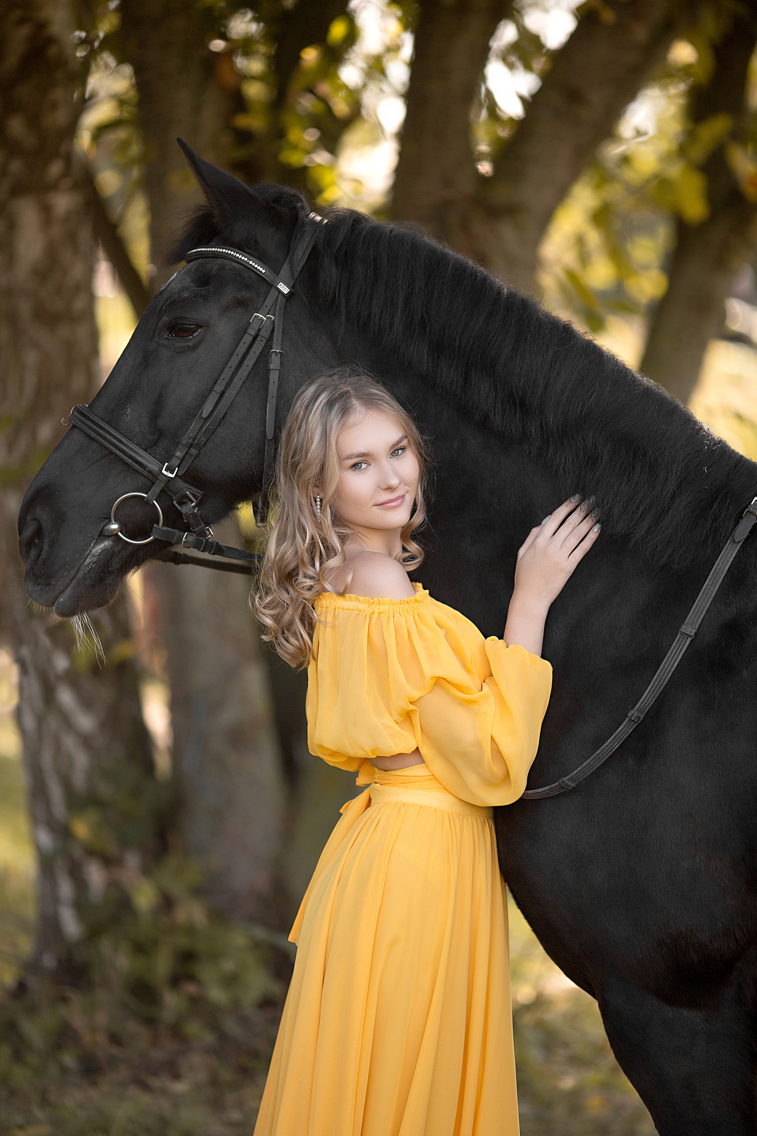 Люба и Жасмин. Фотосессия с лошадьми в Нижнем Новгороде