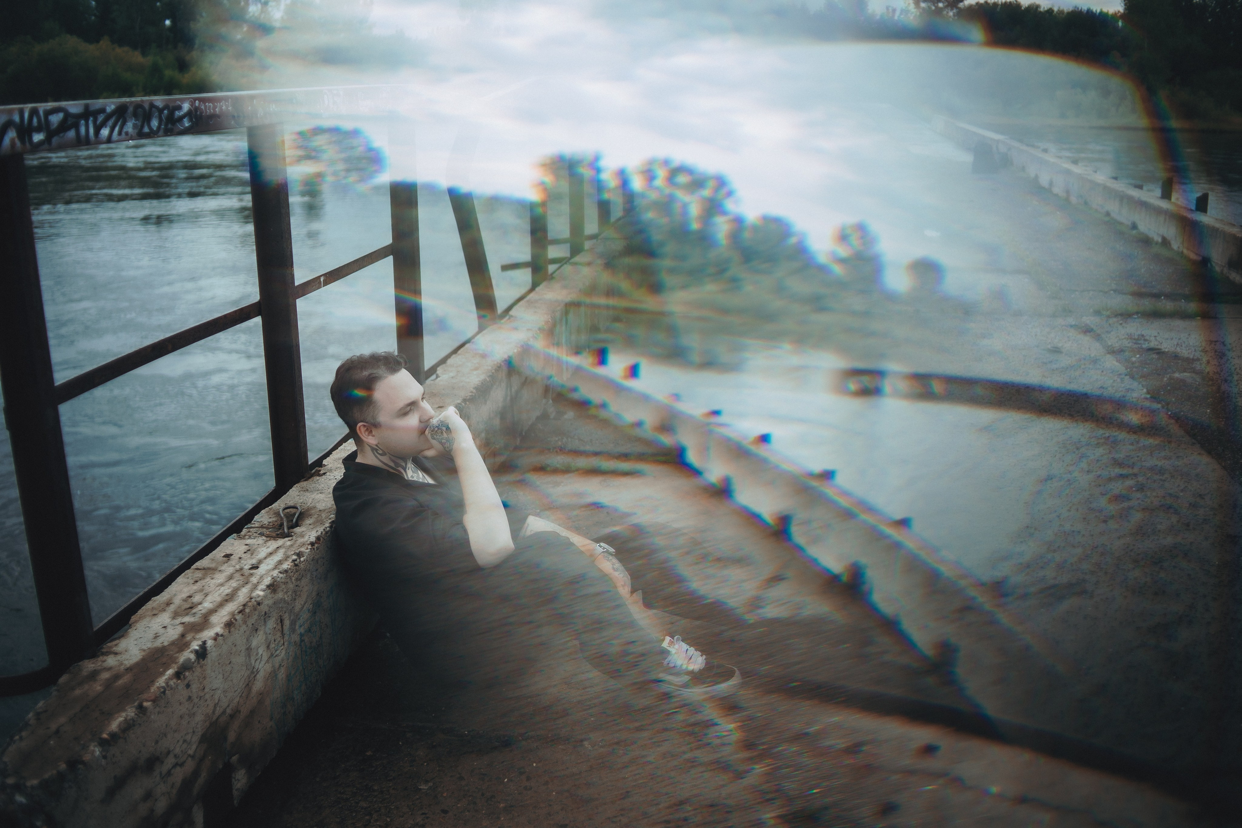 Никита. Заброшенный мост. Фотограф Регина Крикунова г. Красноярск