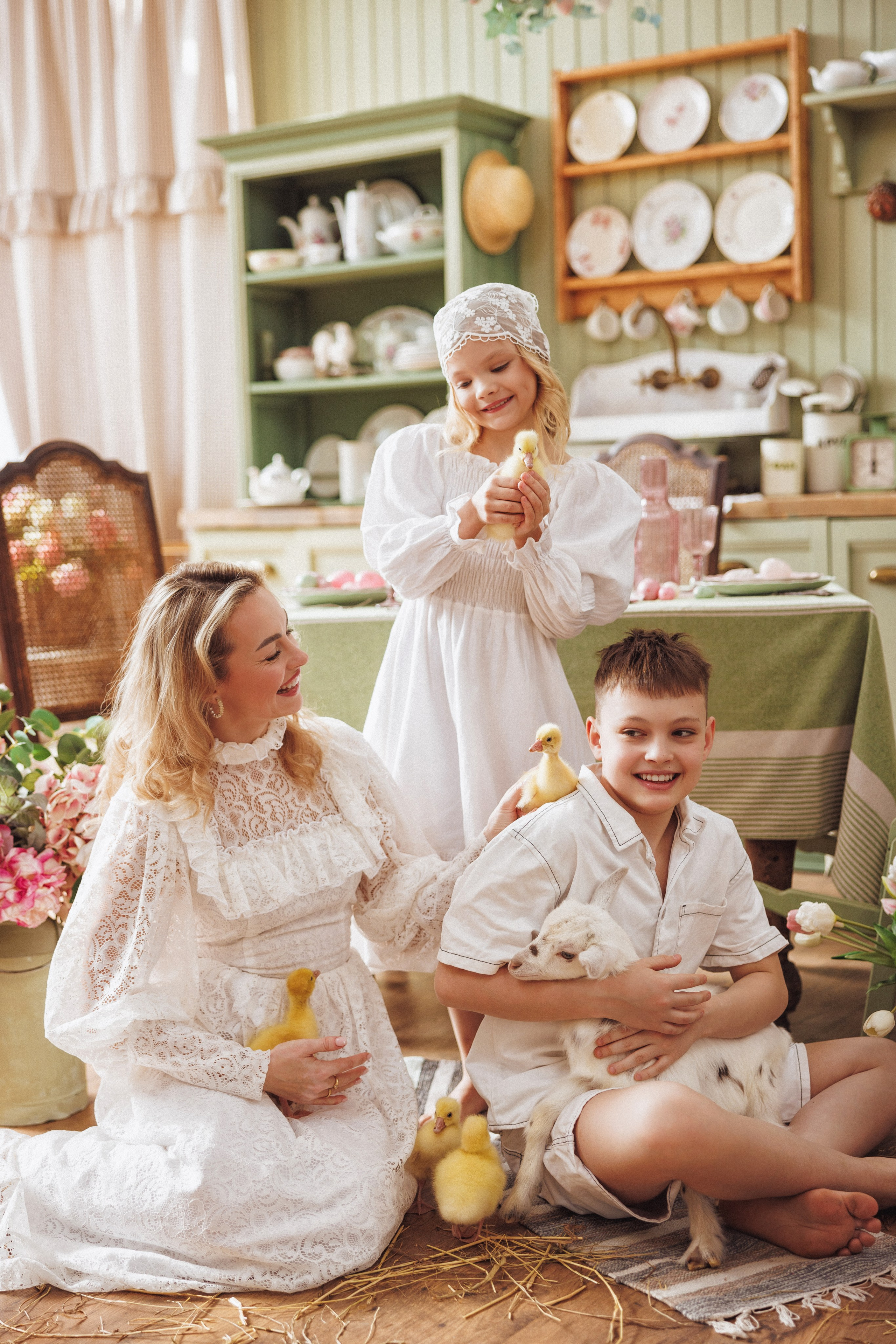 Пасхальные фотосессии в фотостудии Ольги Сурухановой, город Краснодар. Семейный и детский фотограф в Краснодаре Анна Трашкова