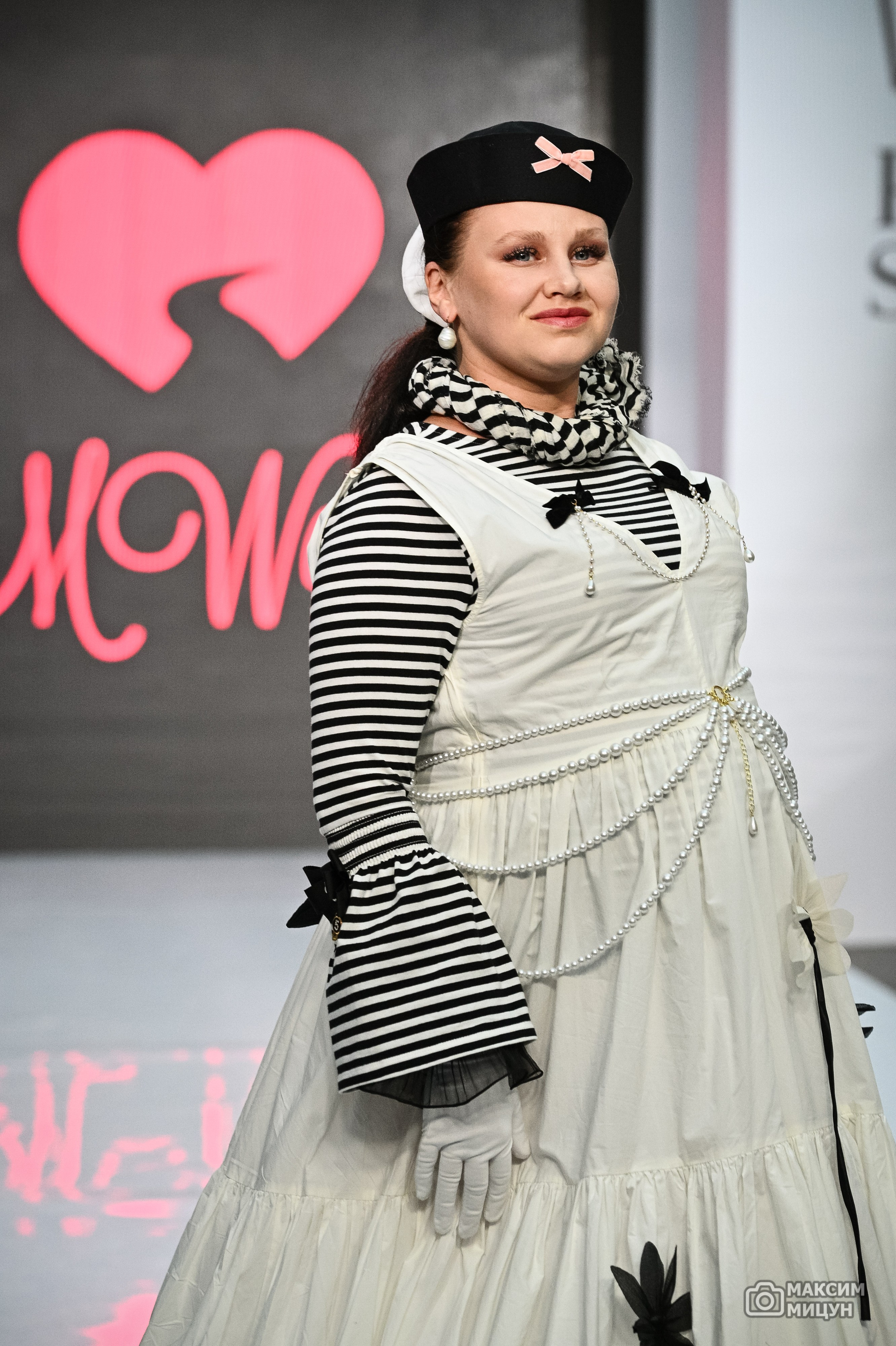 Модные показы. Фотограф Максим Мицун. Портрет, свадьба, репортаж, каталог