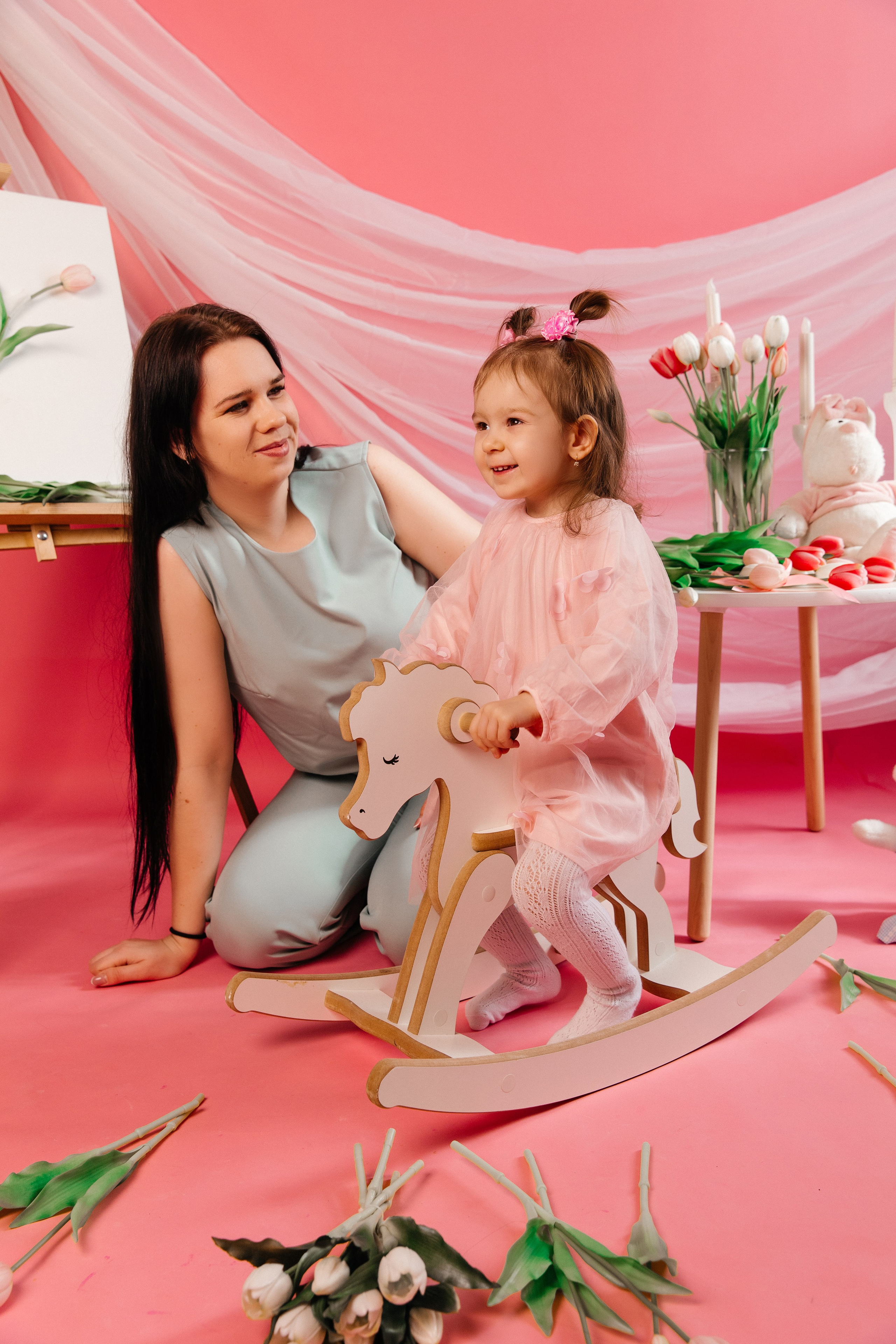 Тюльпаны расцветают в марте. Свадебный фотограф Кропоткин Краснодар