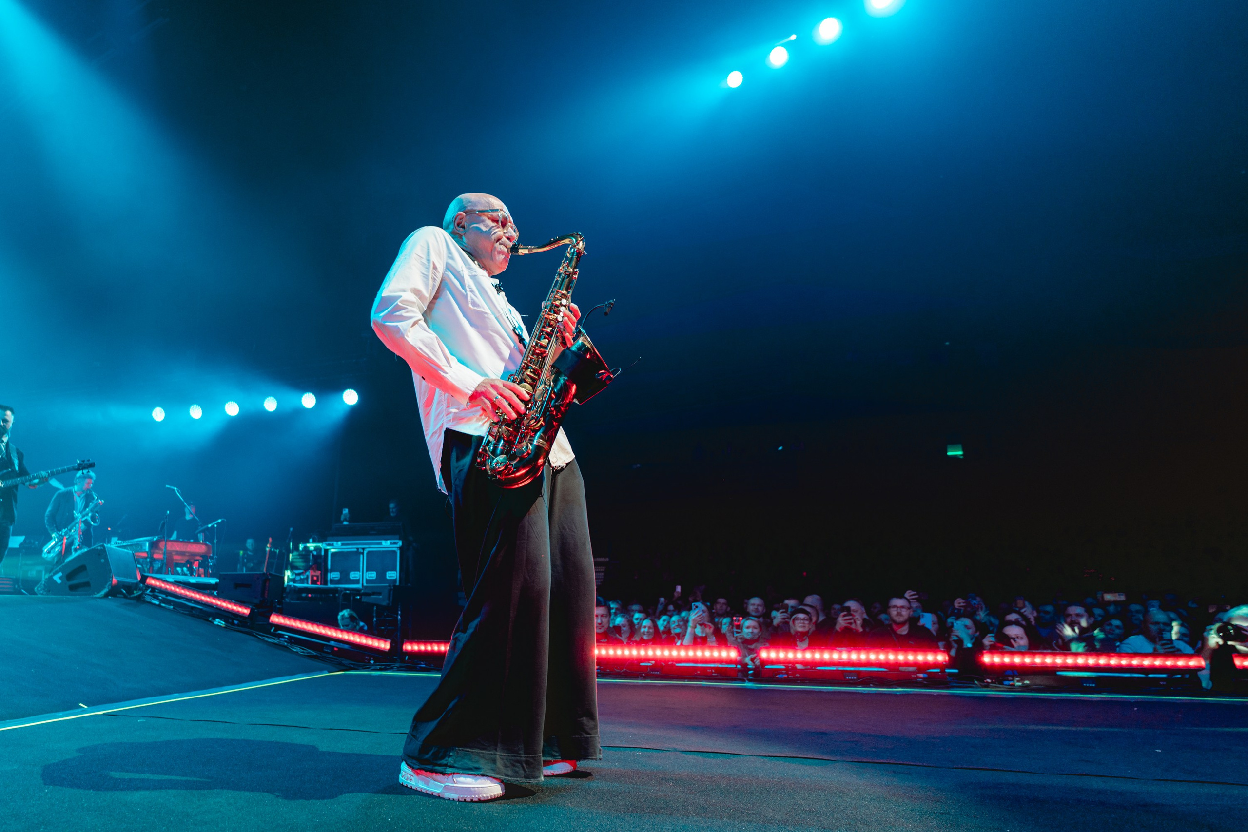 Гарик Сукачёв. Магия музыки в кадре: Концертная Фотография