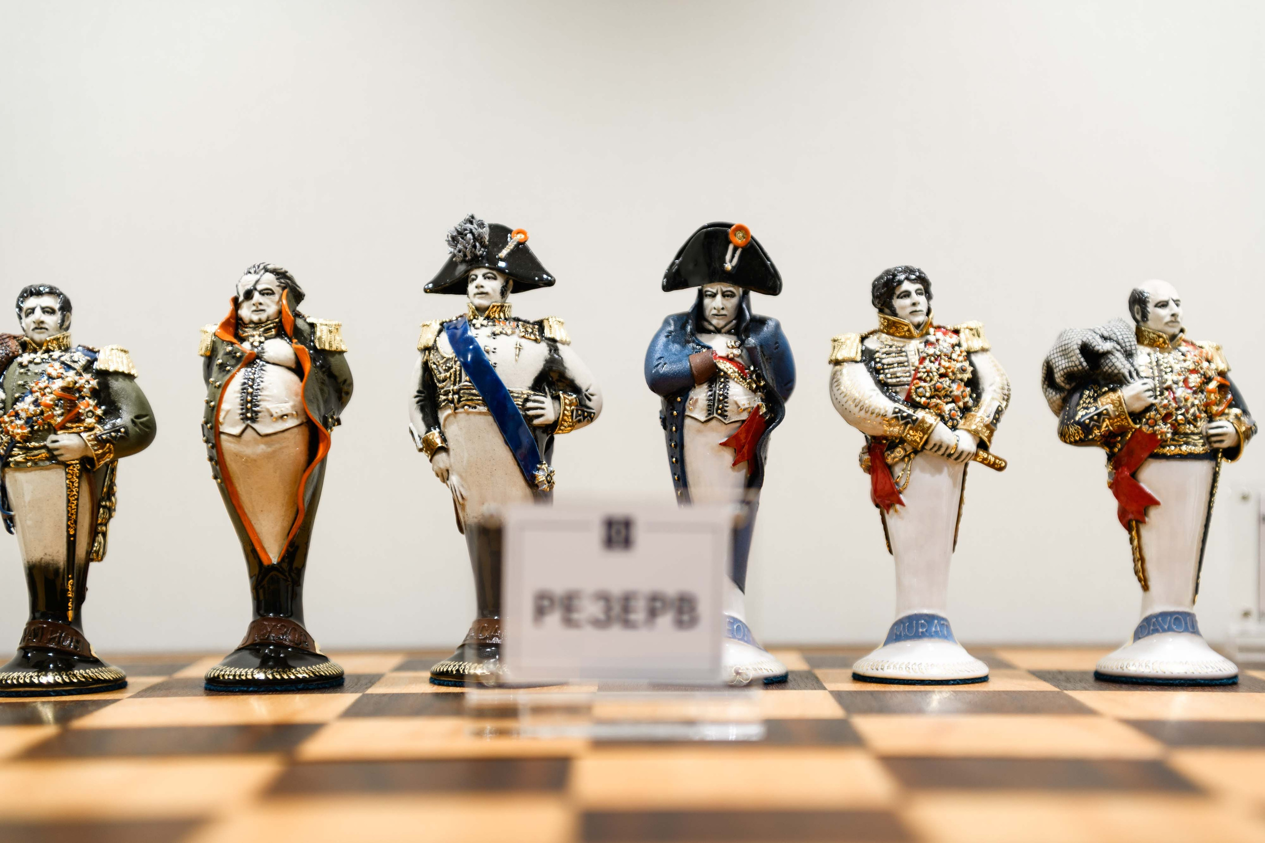 Фотосъёмка лекция по сервировке стола в бутике «Дом фарфора»