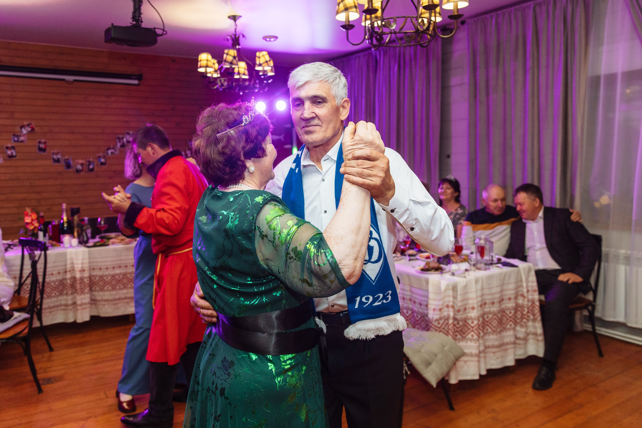 «Иван Васильевич меняет профессию» Юбилей. Свадебный и семейный фотограф в Улан-Удэ