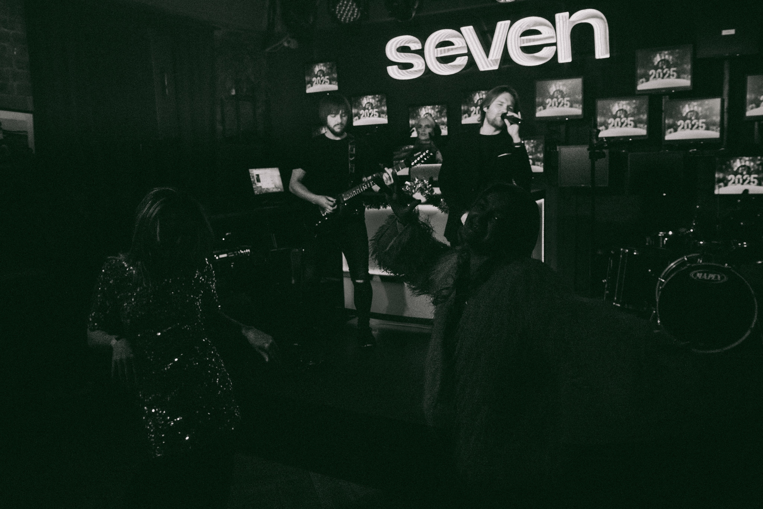 SEVEN bar — New Year