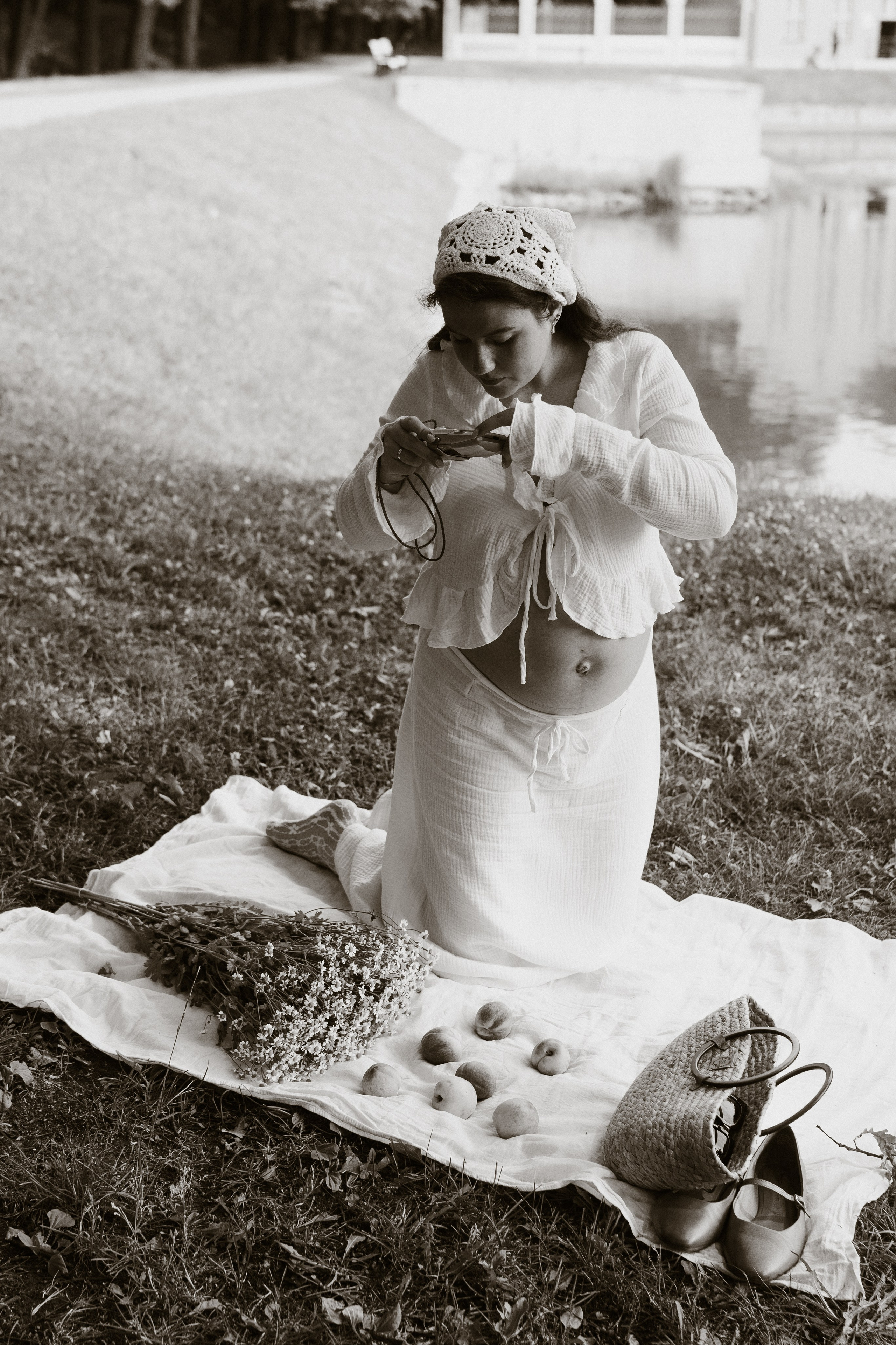 Беременная фотосессия в Кусково. Семейный, ньюборн фотограф, фотограф на роды в Москве, Виктория Тюльдюкова