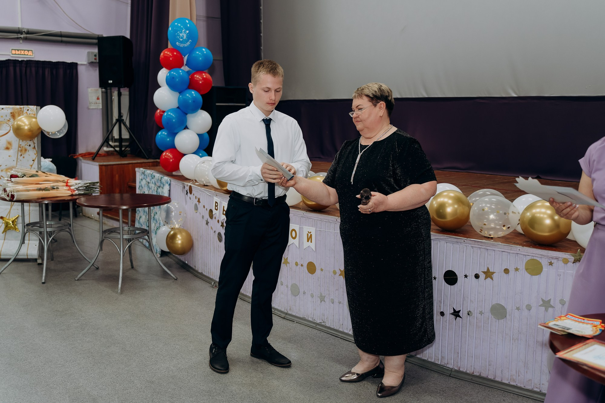 Фотосъемка школьного выпускного для 11 класса. Свадебный и репортажный фотограф в Ярославле Евгений Сальников