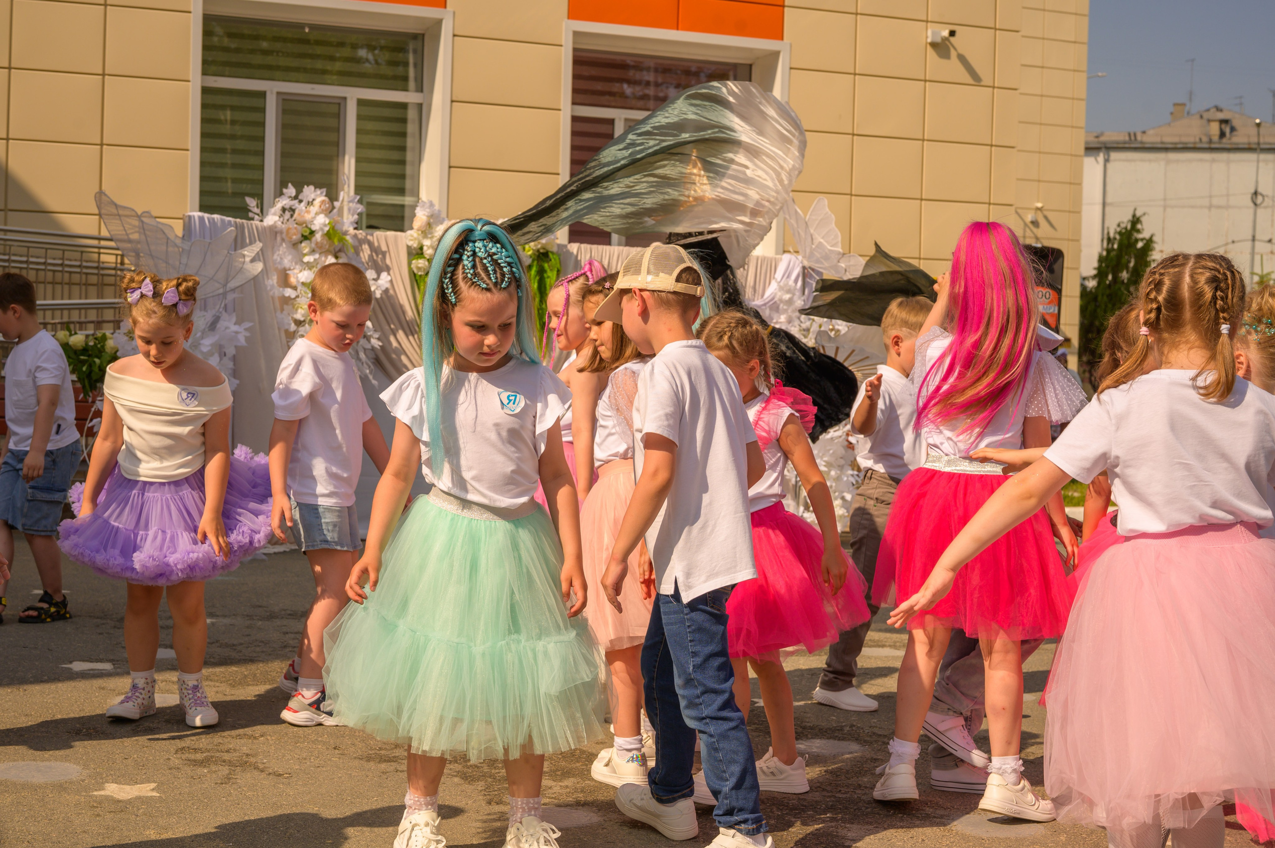 Репортаж выпускного группа «Фантазёры» 3 садик. Фотограф новорожденных, семейный детский в Тюмени Татьяна Морозова