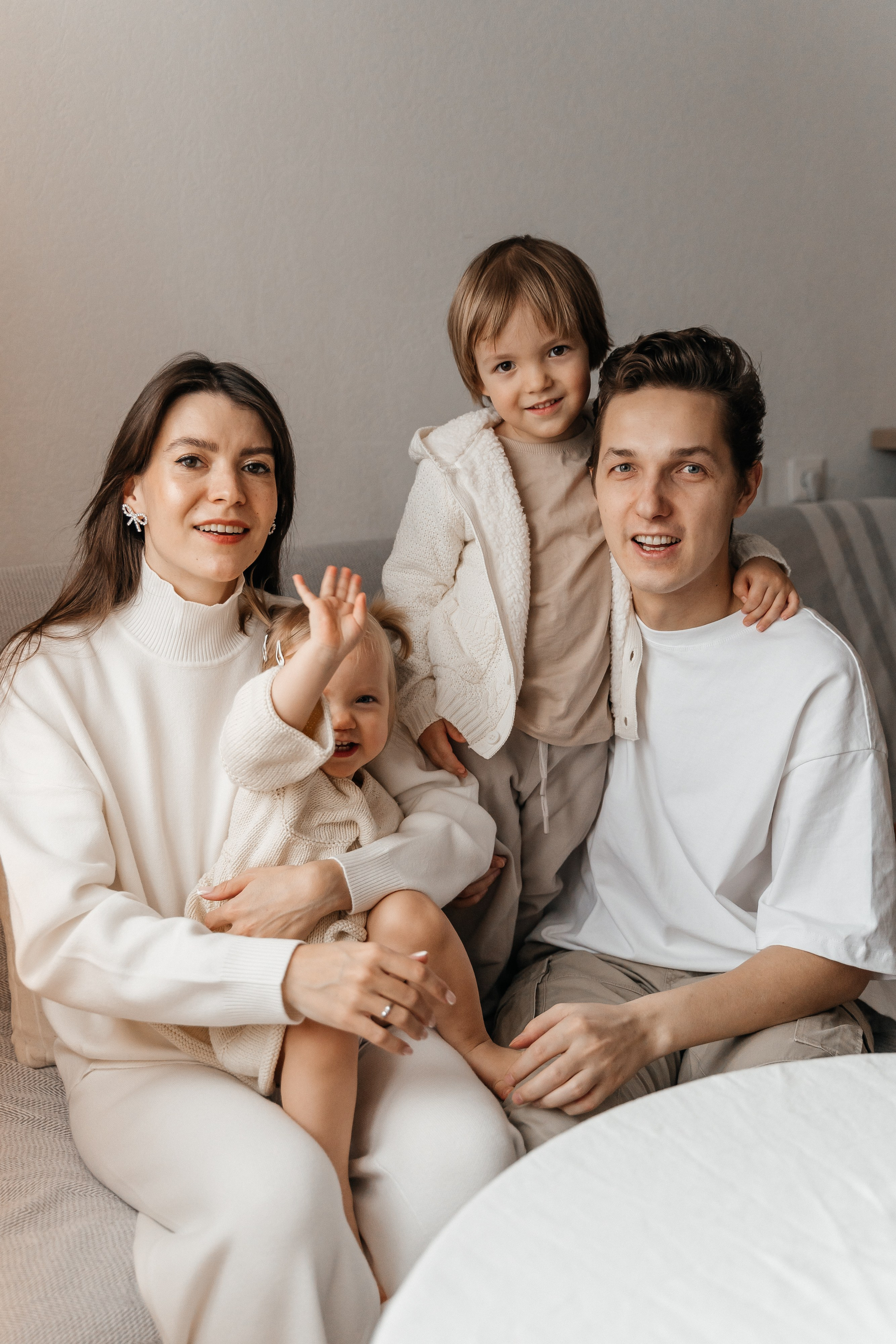 Саша, Женя, Лёва и Марта. Волик Мария