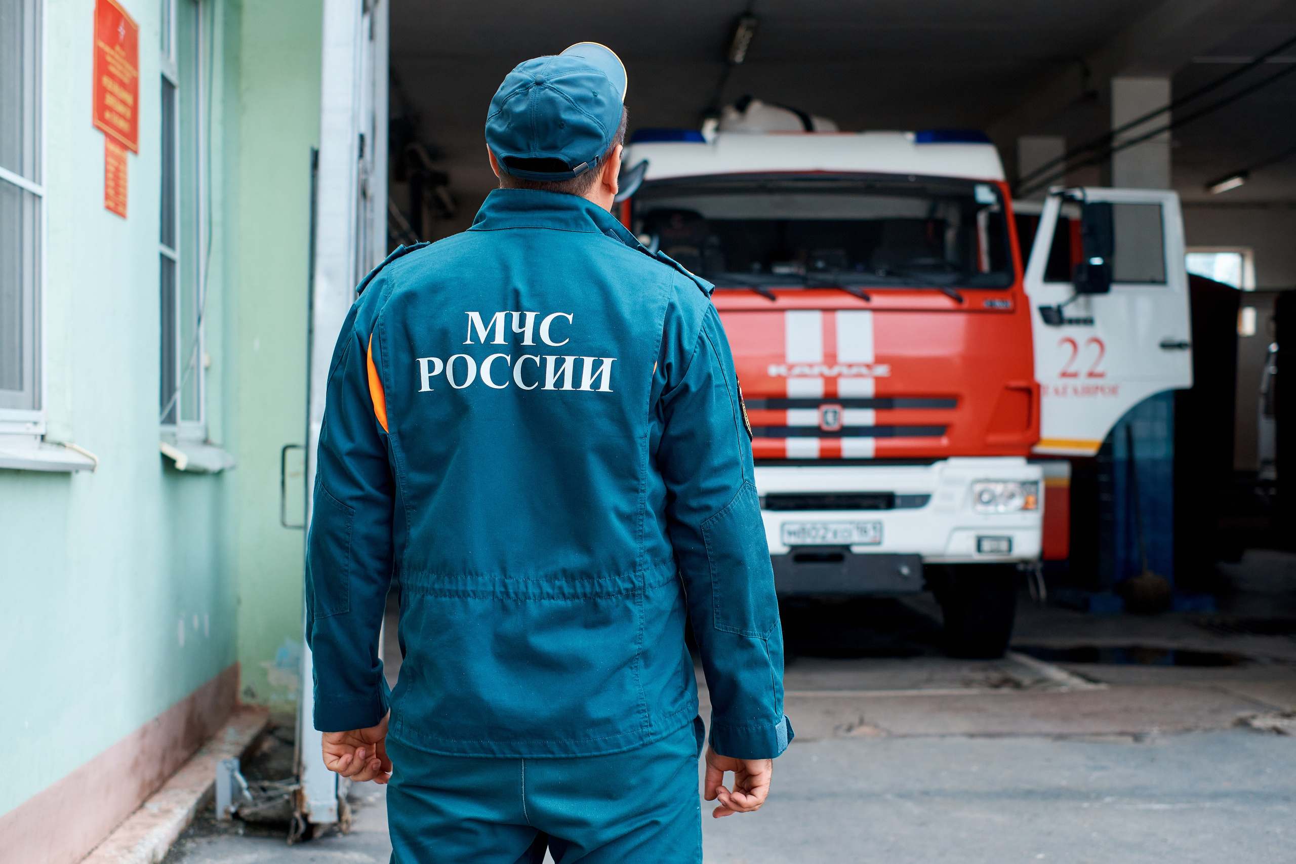 Детский лагерь ДЮНА. Поход в «Пожарно-спасательную часть № 22». Фотограф Таганрог Анна Трайжон