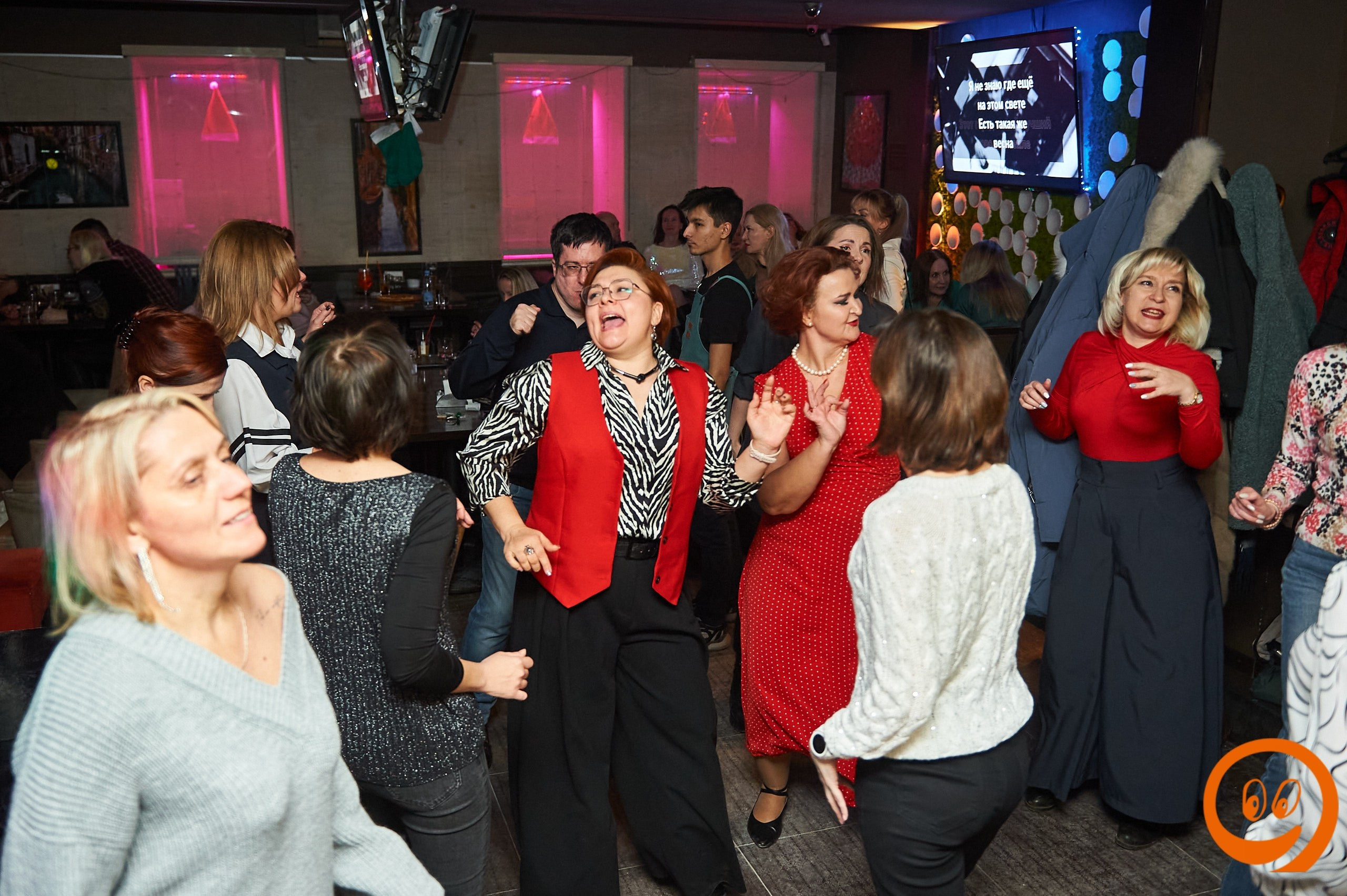 Поющие в ночи. Караоке-вечеринка | 06.01.25. Галерея Фантим