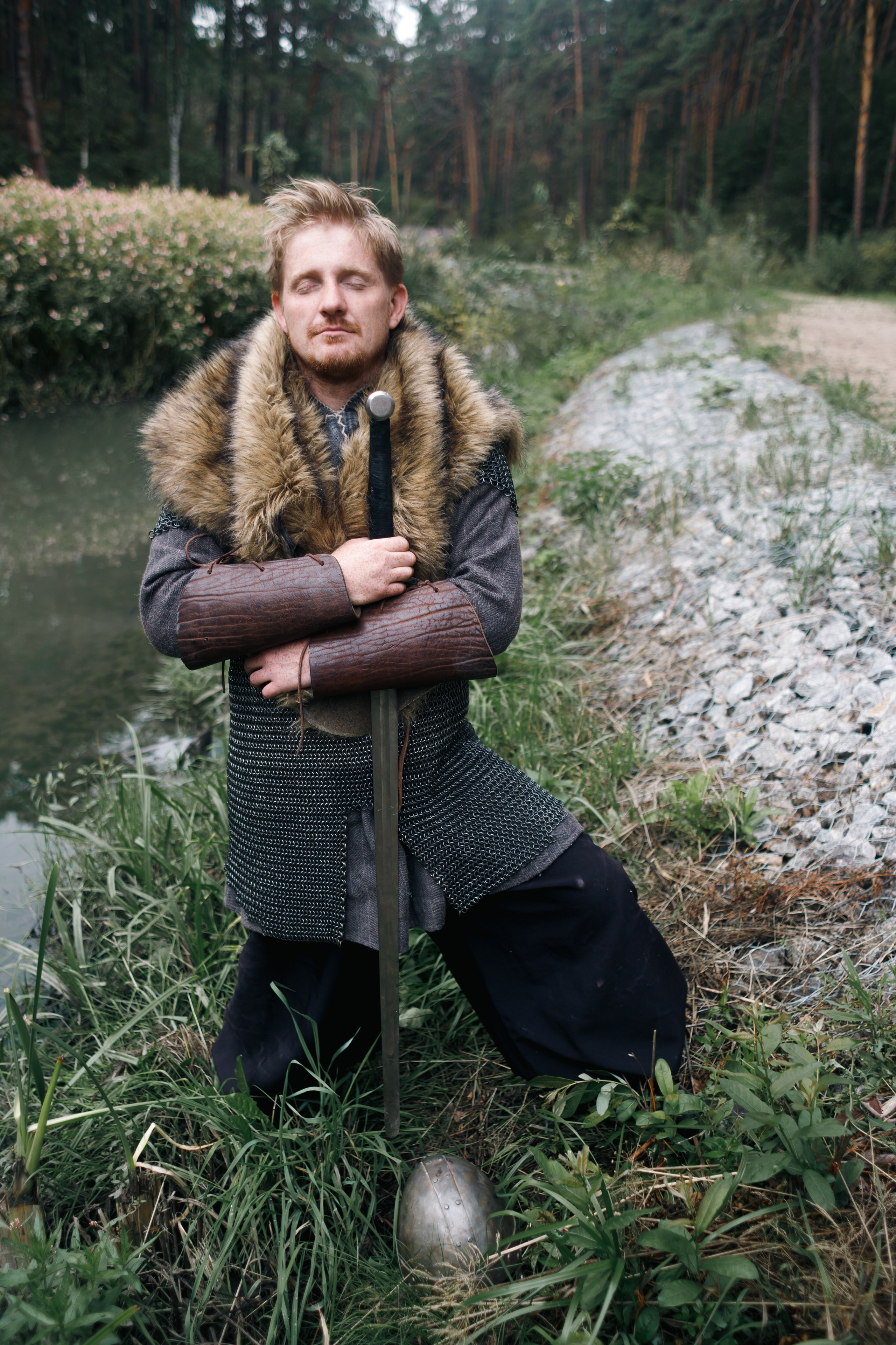 Костюмированная мужская. Фотограф в Тюмени Даша Михнова. Портреты, фотопроекты, фотодни