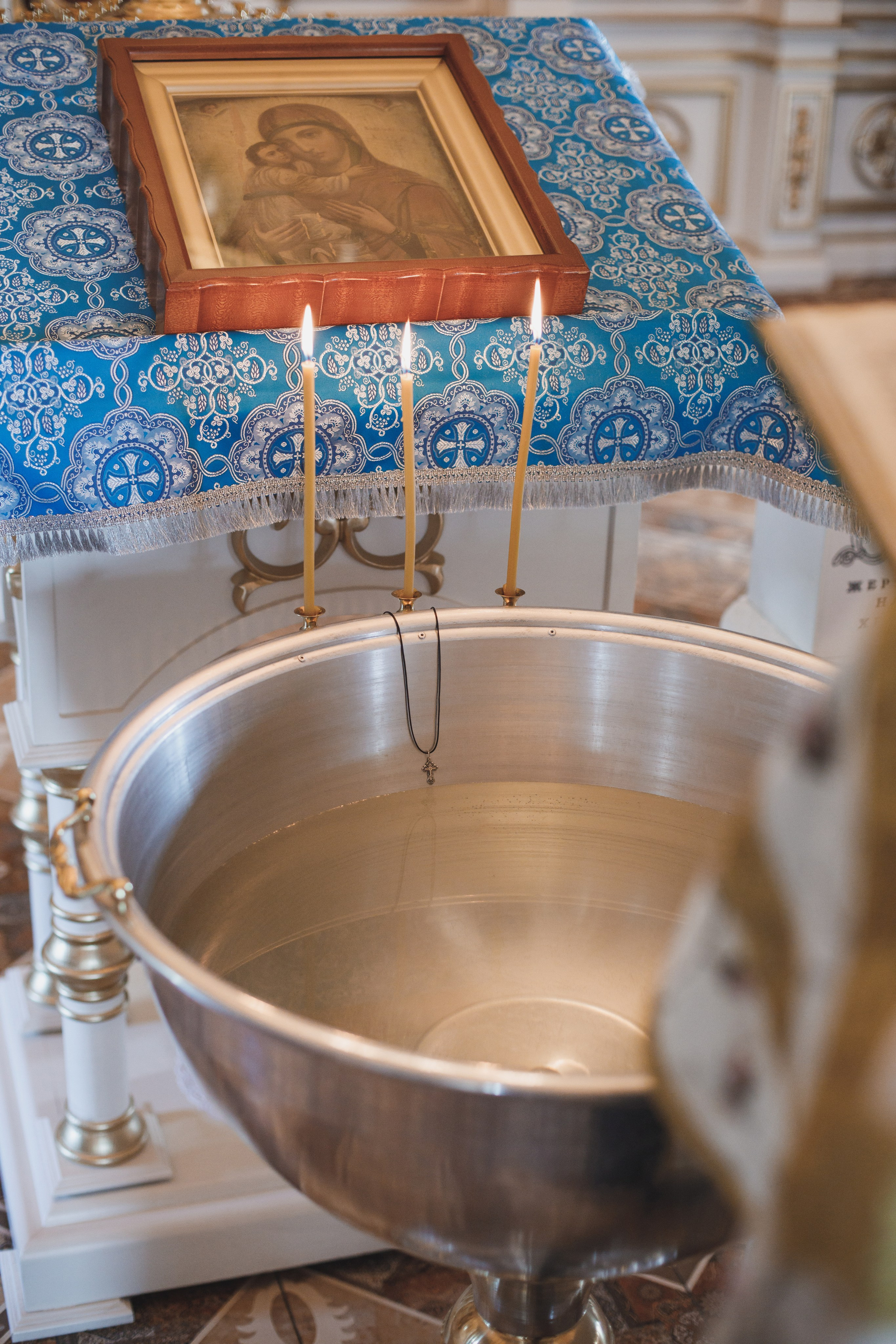 Фотосъёмка таинства крещения в Белгороде. Свадебный и контент фотограф в Белгороде Ярослав Гаврилейченко