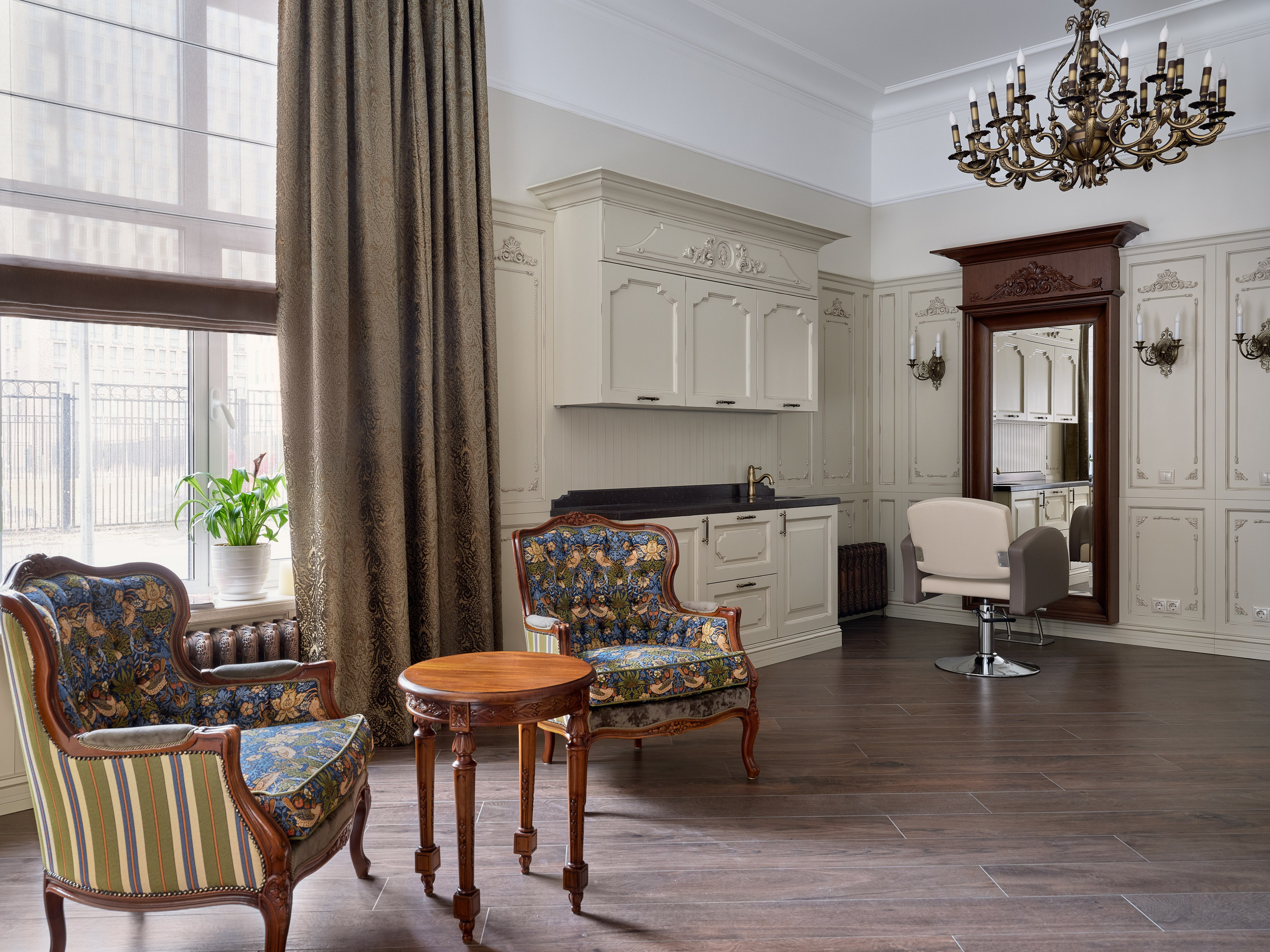 Салон красоты в классическом стиле. Фотограф Наталья Вершинина
