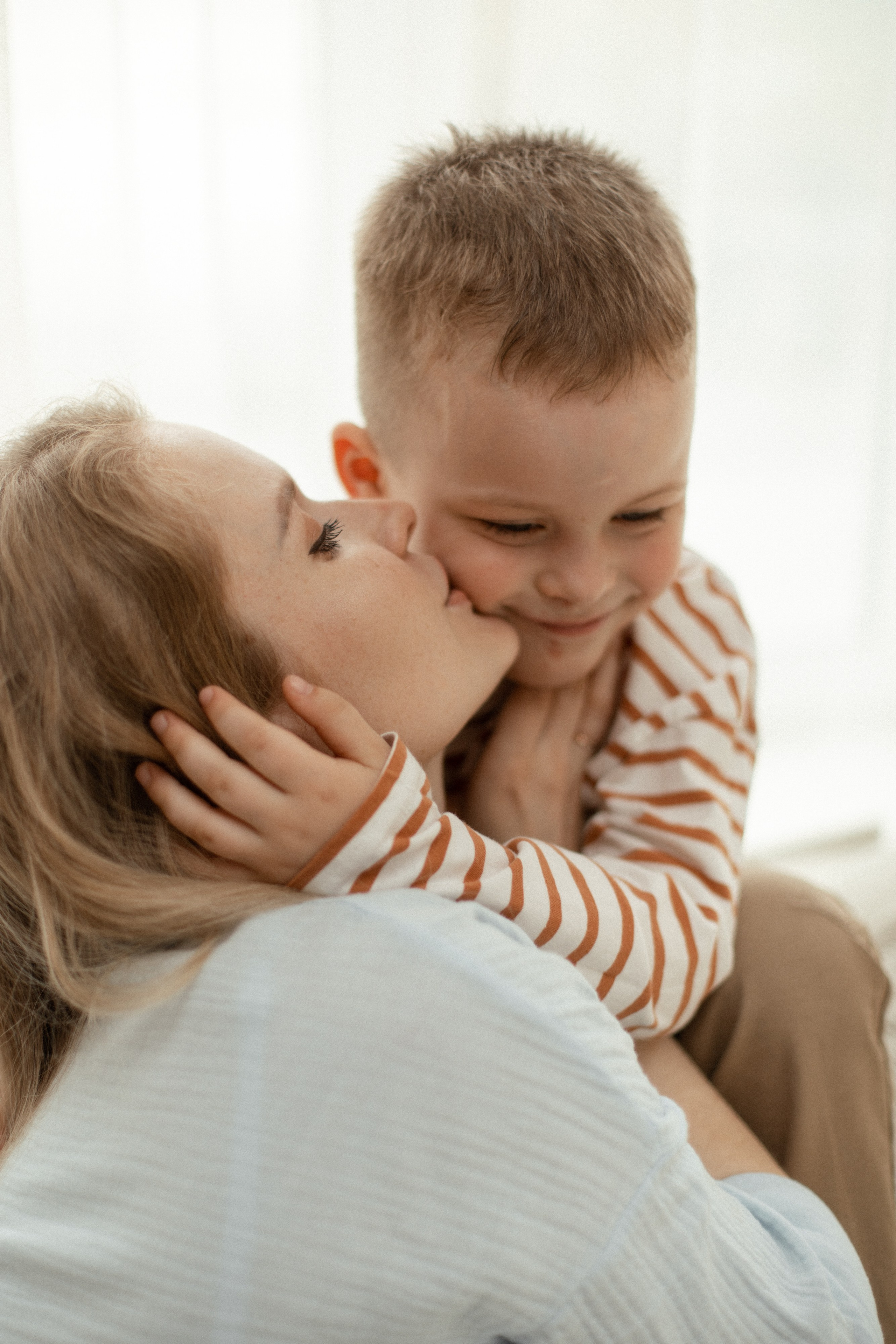 Павел, Костик и Екатерина с животиком. Семейный фотограф Челябинск