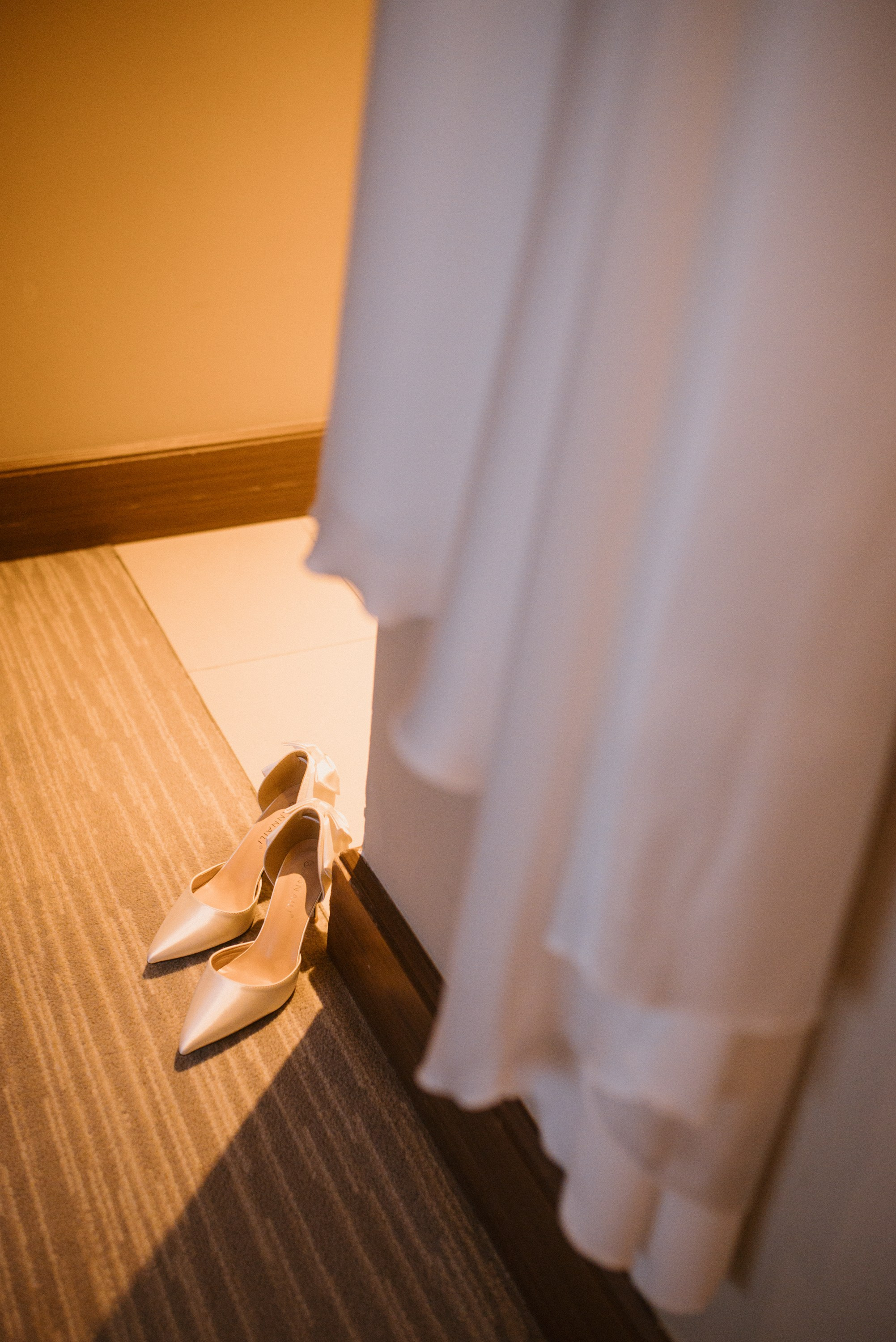 Александр & Ирина (отель/роспись). Свадебный, семейный, женский фотограф в Москве, Мытищах, Королёве Ксения Узилле